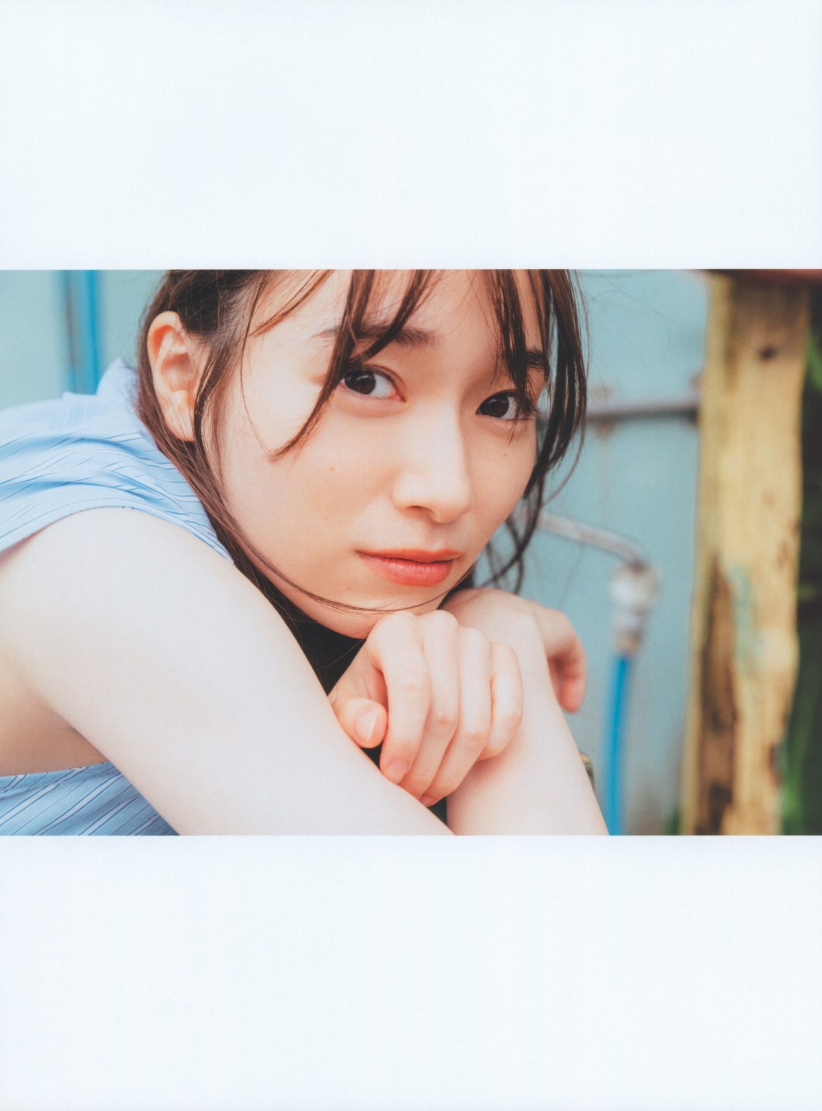 Photobook 2022 08 23 Rena Moriya 守屋麗奈 1st Photobook Egao No Guu Choki Paa 0039 7567064153.jpg