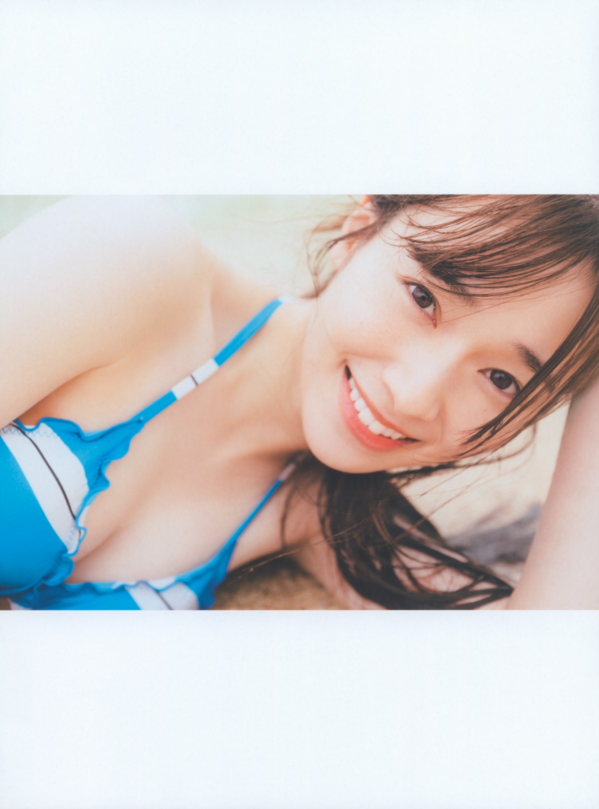 Photobook 2022 08 23 Rena Moriya 守屋麗奈 1st Photobook Egao No Guu Choki Paa 0065 4941944947.jpg