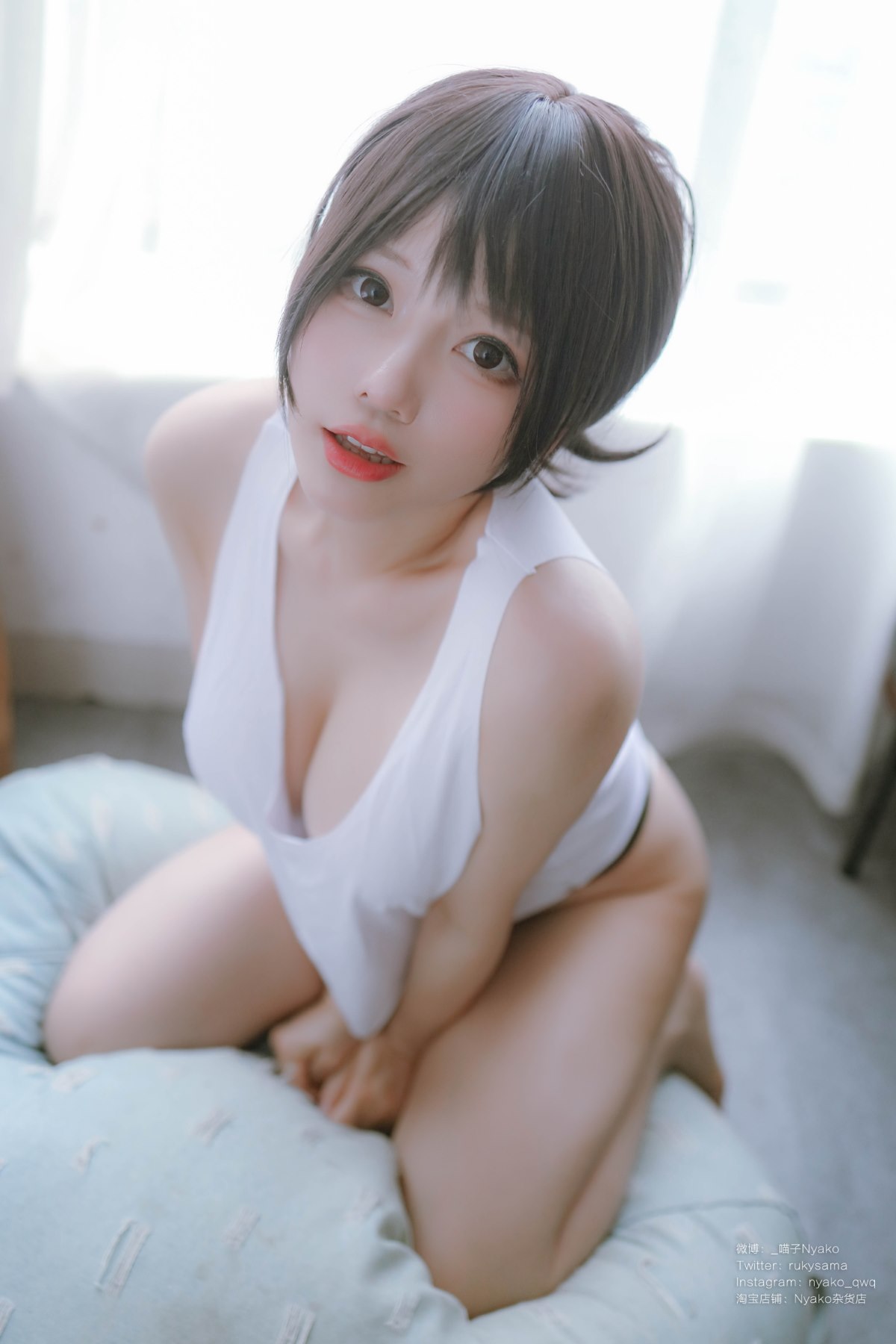 Coser@Nyako喵子 隣のやばいお姉さん 背心 0049 1909309331.jpg