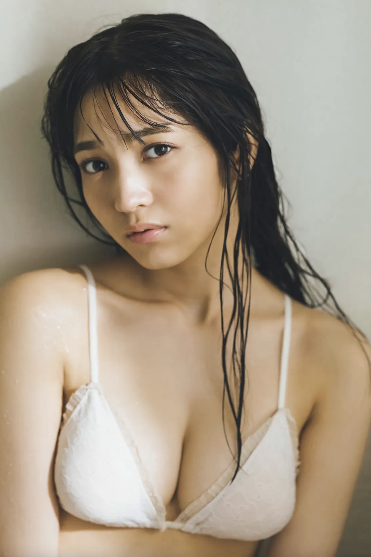 FRIDAY 2023.01.26 Nanako Kurosaki 黒嵜菜々子 – Sentimental Bare Skin