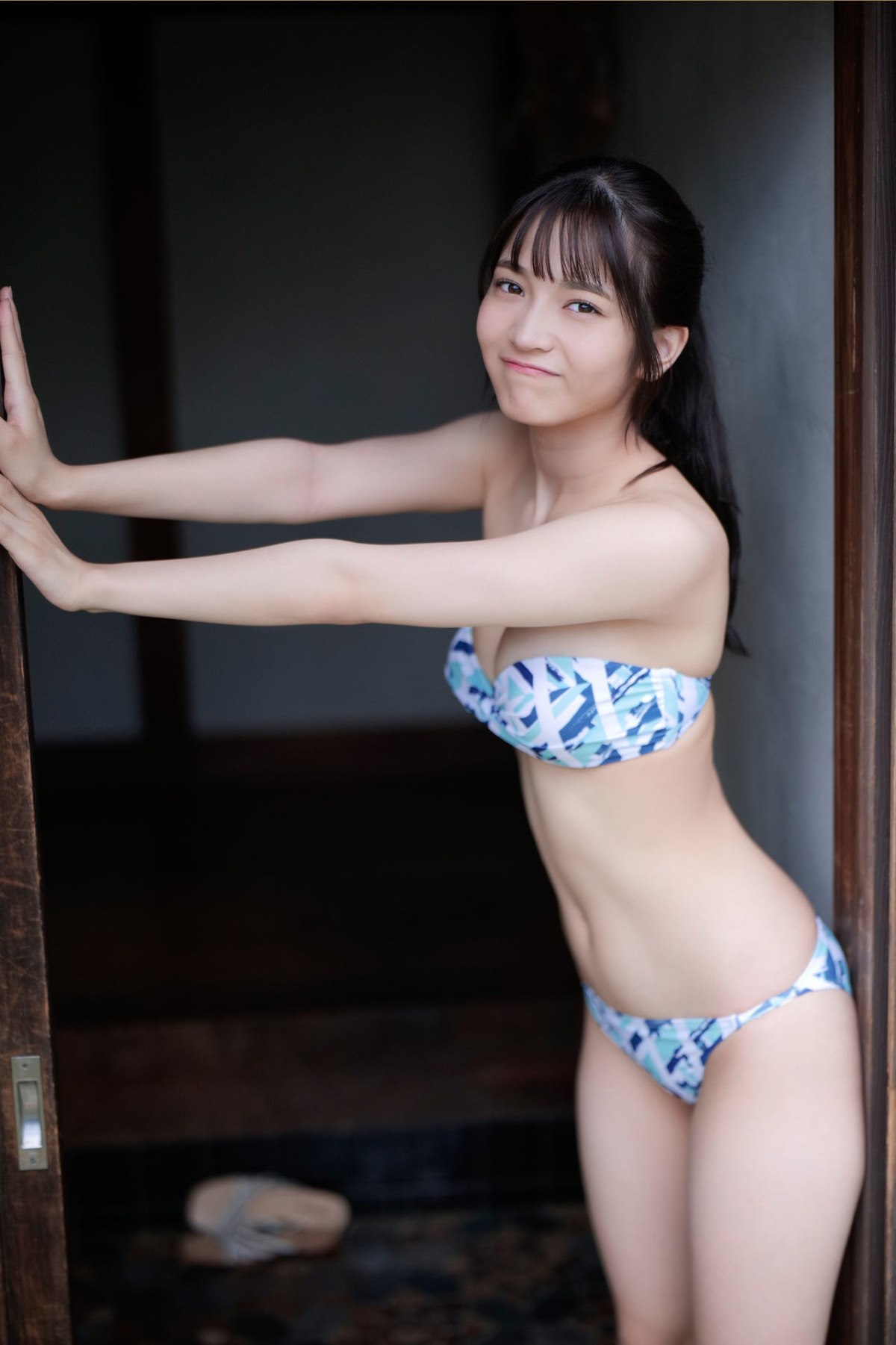 FRIDAY Digital Photobook 2023 01 27 Nanako Kurosaki 黒嵜菜々子 Nihon Ichi Buzz Tteru Bikini Vol 1 0018 2055901103.jpg