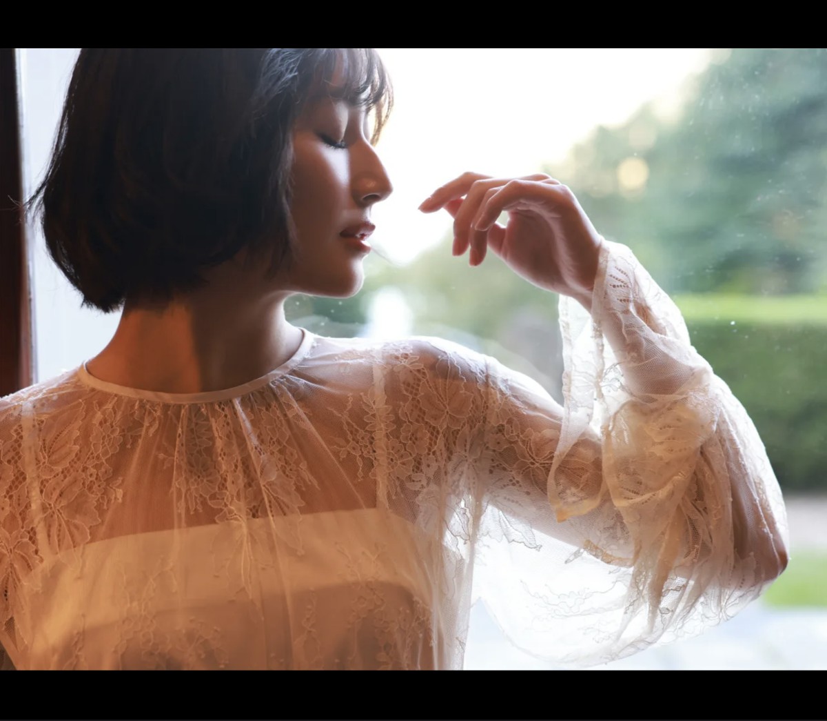 FRIDAYデジタル写真集 Manami Shindo 新藤まなみ Secret Honey Vol 2 All Cut Complete Version 0053 7850256292.jpg