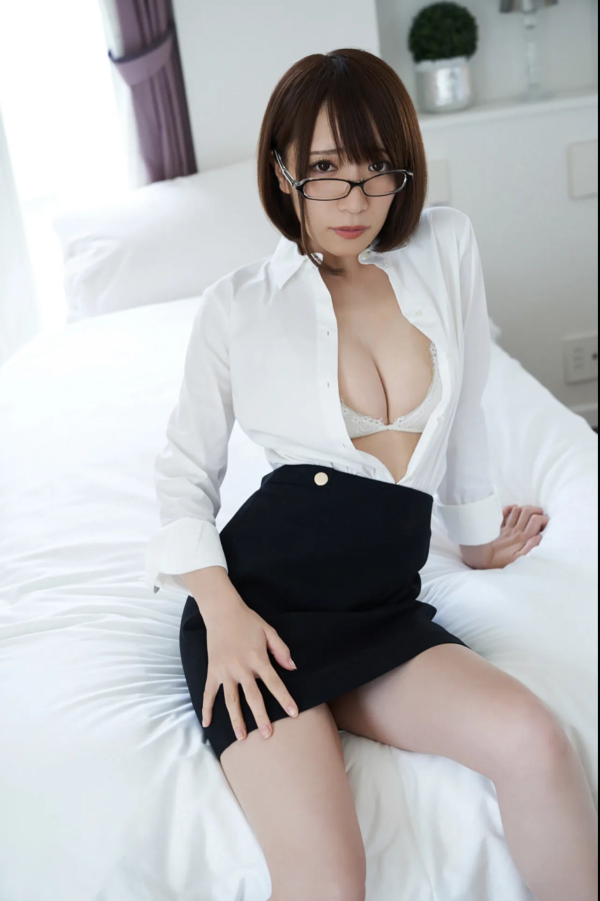 FRIDAYデジタル写真集 Airi Shimizu 清水あいり Too Erotic Body Vol 3 0012 7570462815.jpg