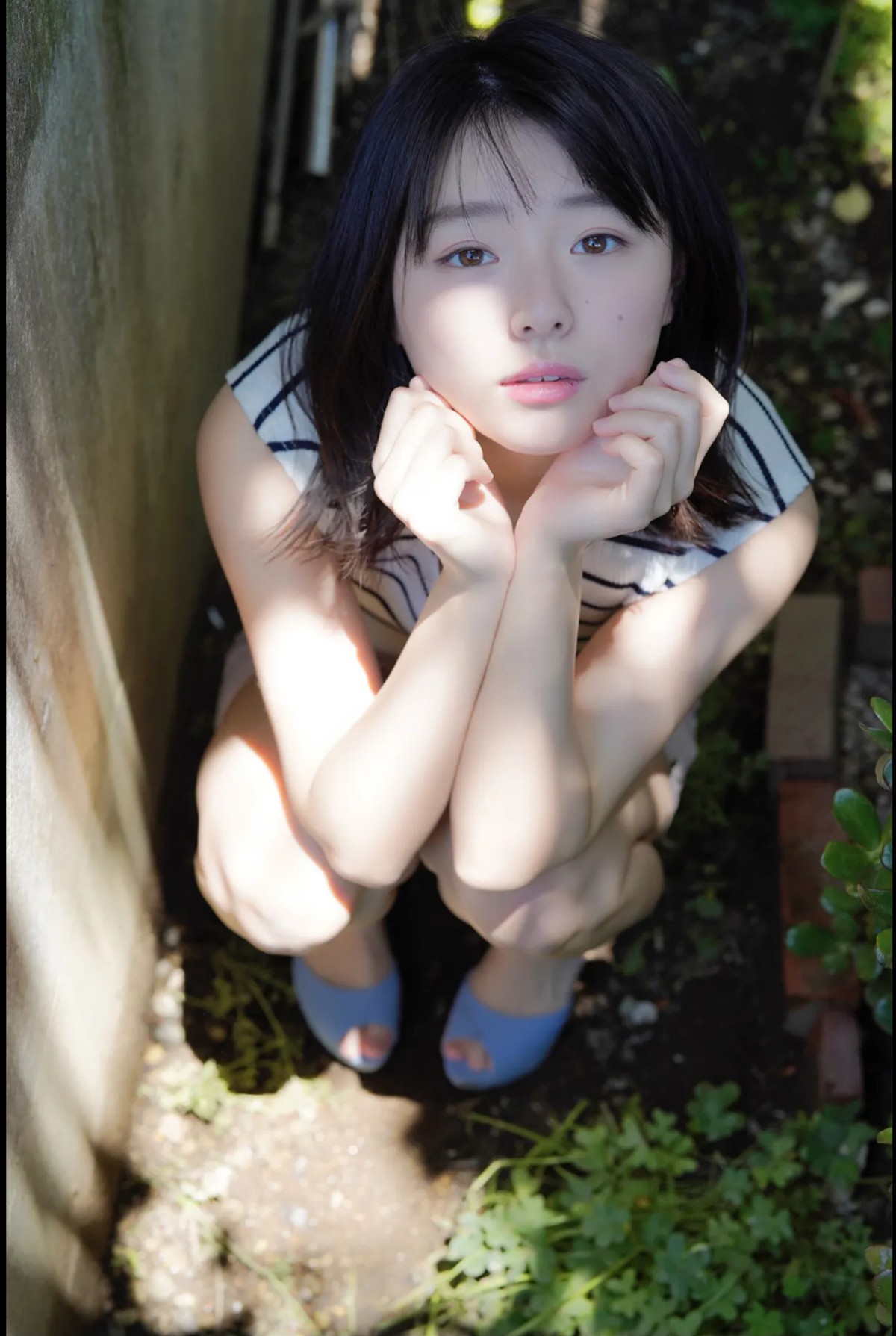 FRIDAYデジタル写真集 Hazuki Tsubasa 葉月つばさ Dangerous Baby Face Blue Full Version 0032 0953909891.jpg