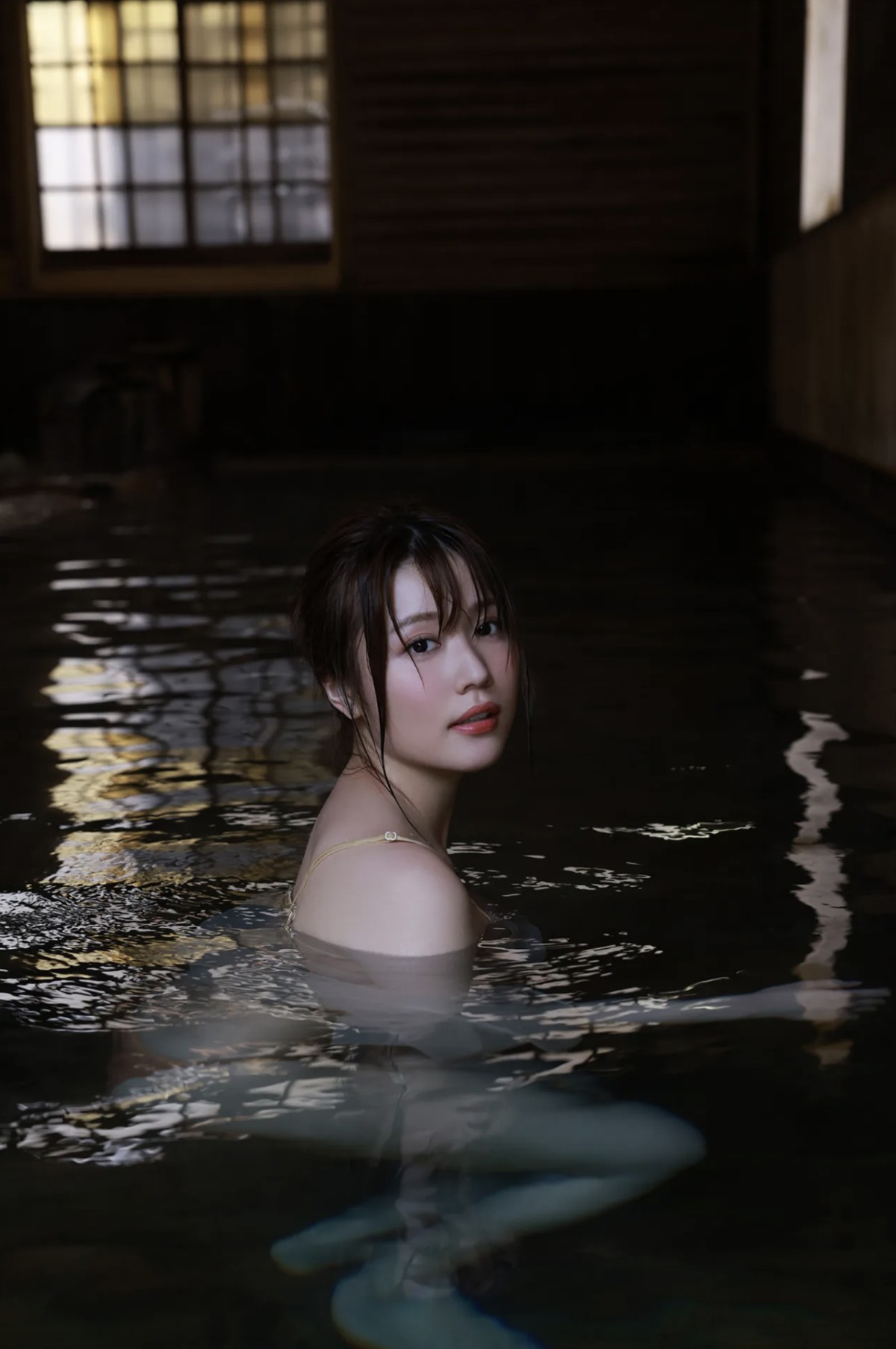 FRIDAYデジタル写真集 Yuka Kohinata 小日向ゆか Wet And Hot Vol 1 0065 8688290181.jpg