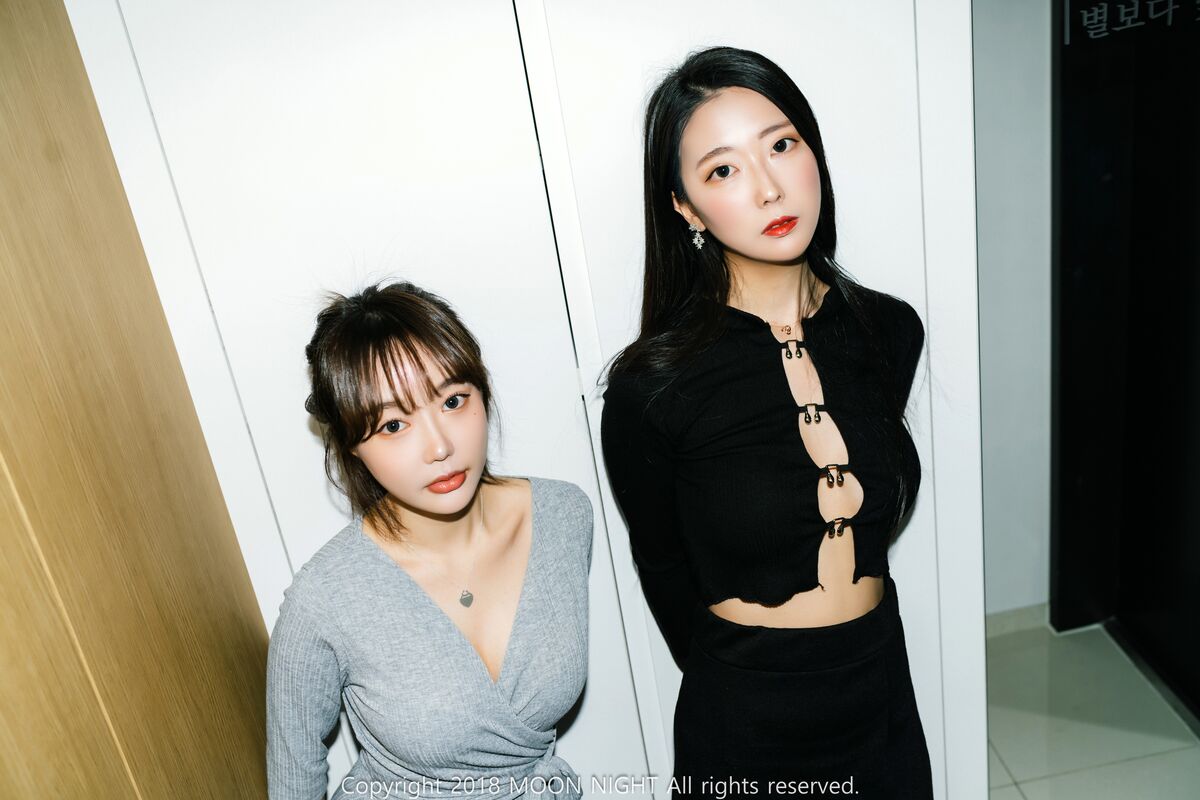 Moon Night Snap Mona 모나 And Jucy 쥬시 Loveholic Vol 2 0003 5933484989.jpg