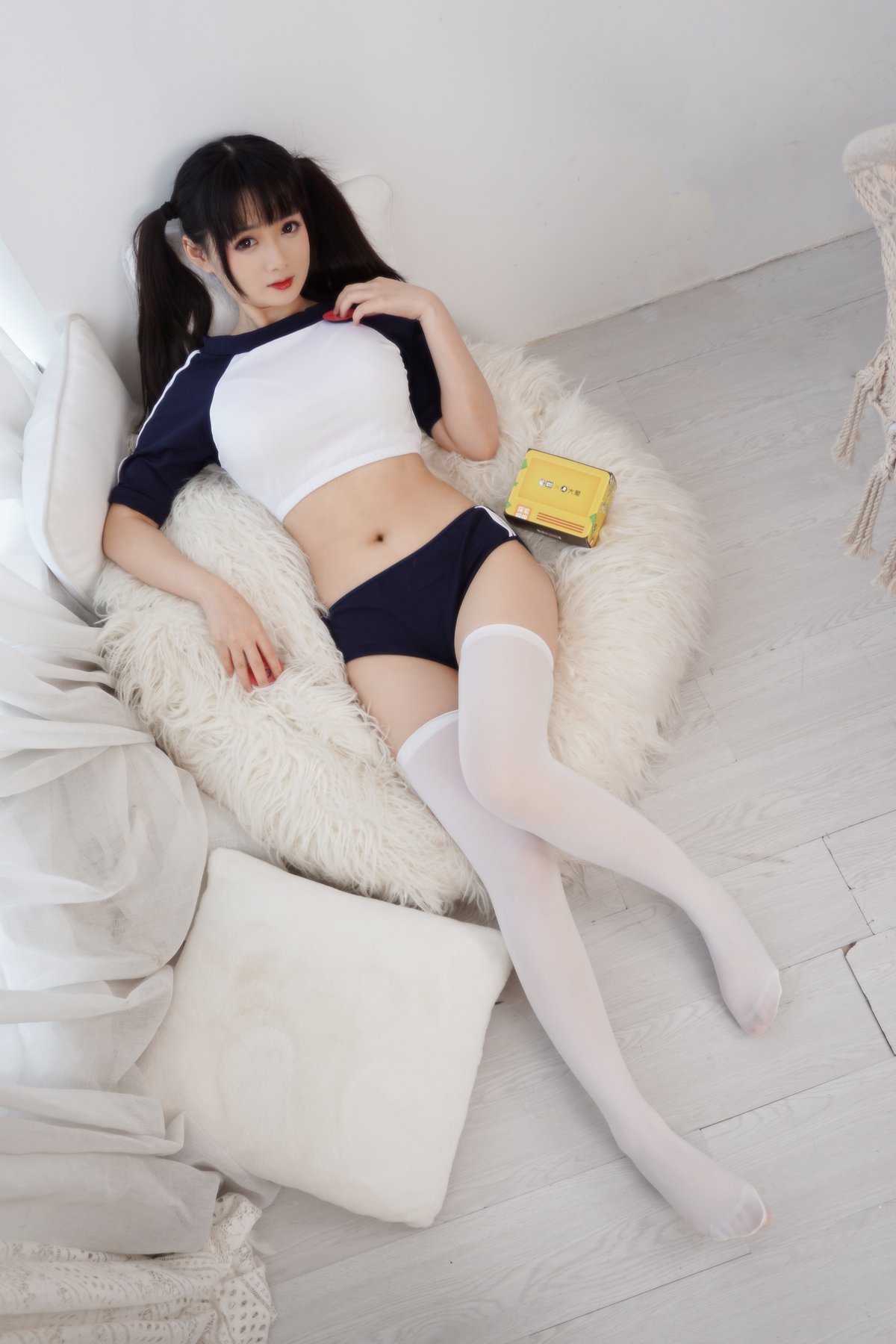 Coser@七海抹茶酱 Vol 01 弹幕盒 0011 2995856546.jpg