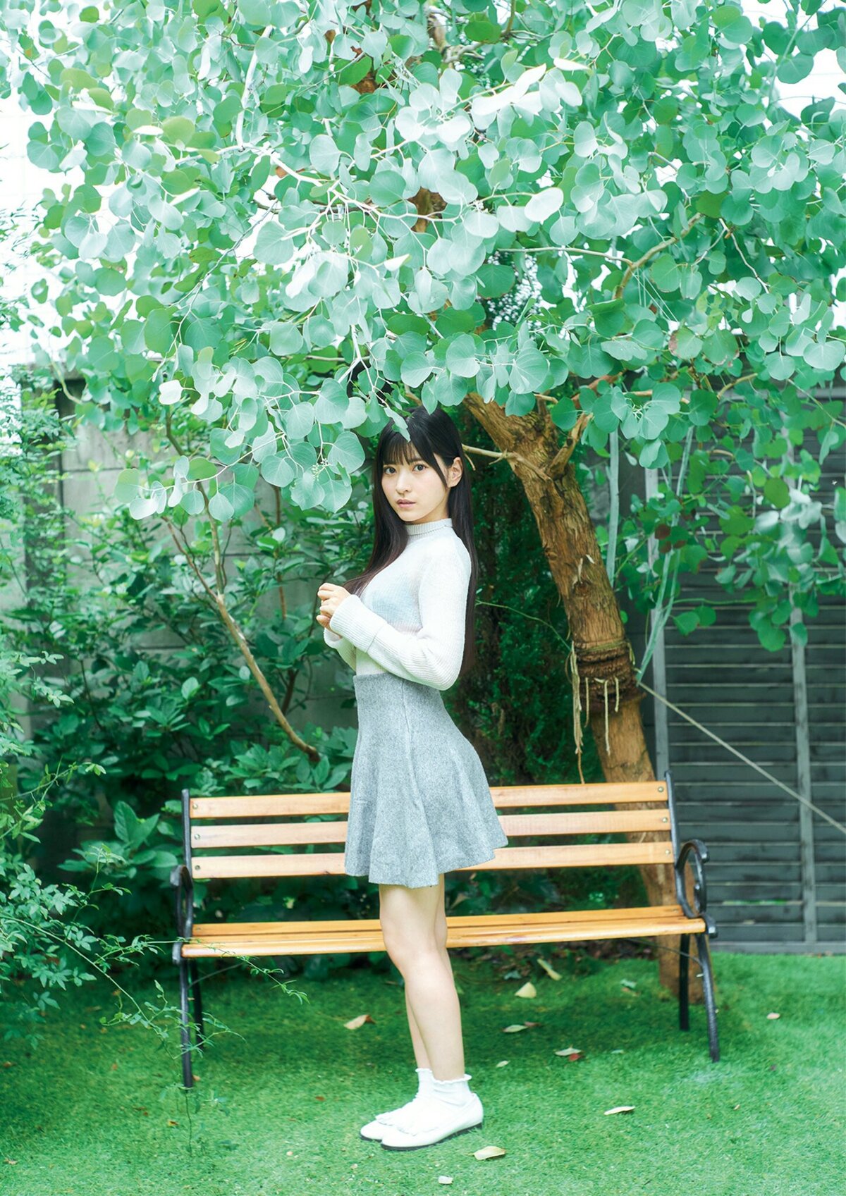 Photobook 2023 06 20 Rui Takanashi 小鳥遊るい Even If You Forget Spring 0001 2793752936.jpg