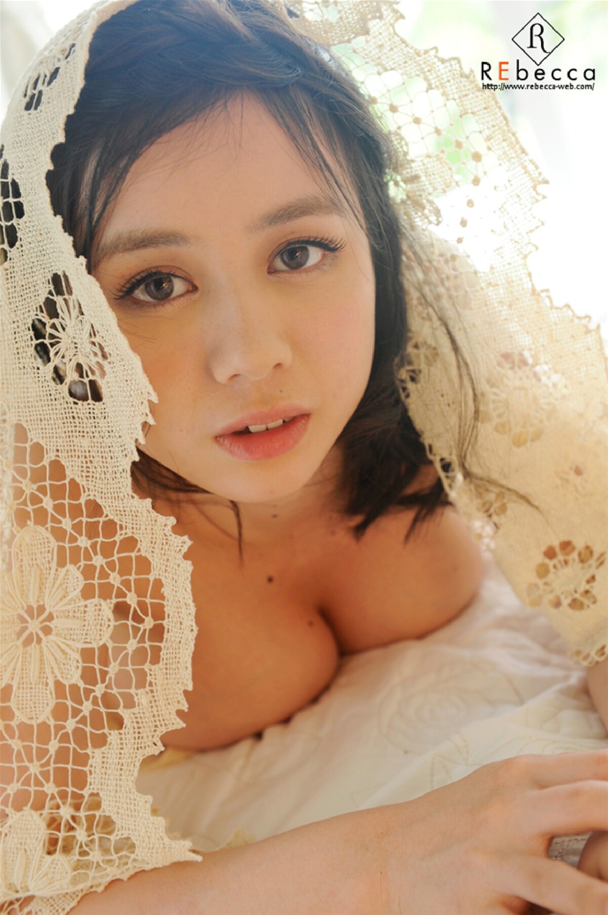 Photobook Aimi Yoshikawa 吉川あいみ H Cup Etch Beautiful Girl Adult Digital Photo Collection 0035 6814001867.jpg