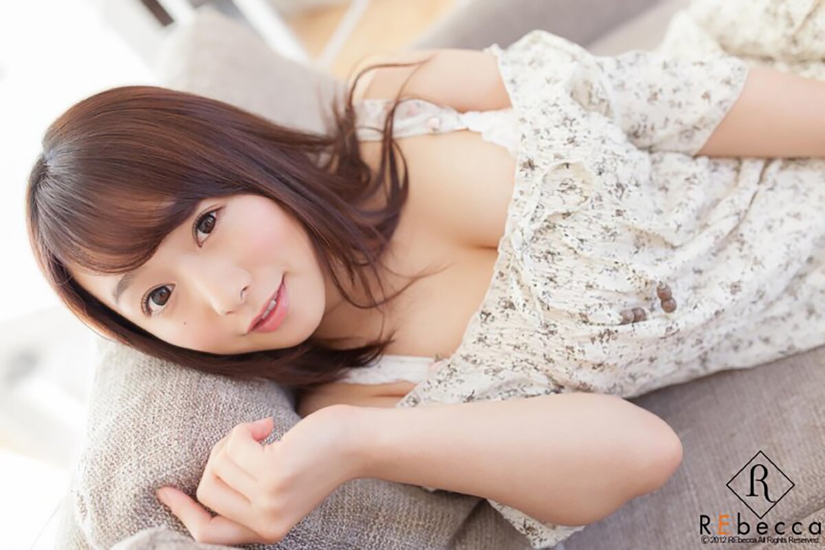 Photobook Shiraishi Marina 白石茉莉奈 I Want To See Maririn Again Marina Shiraishi 0005 1124906849.jpg