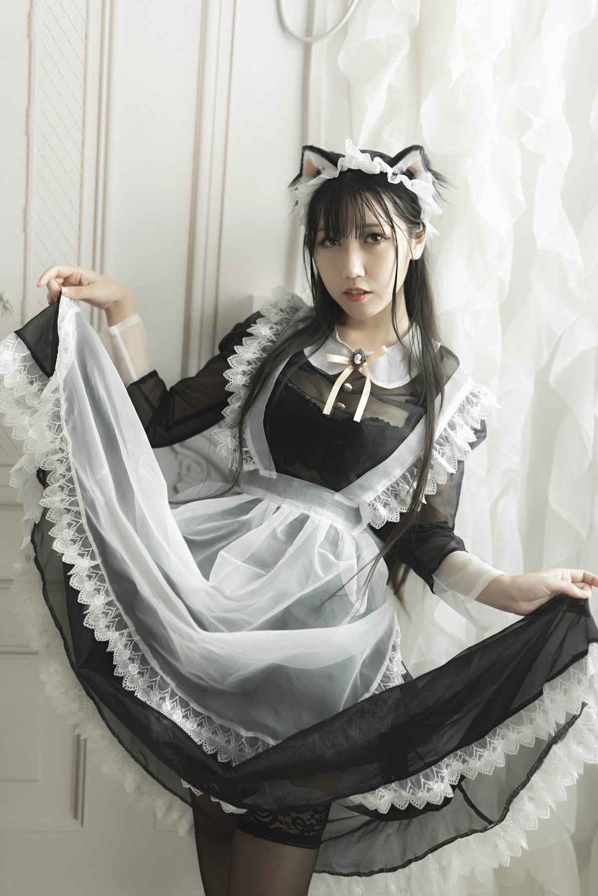 Coser@不呆猫 透明黑丝女仆 0047 7573374723.jpg