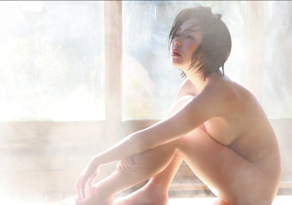 FRIDAYデジタル写真集 2022 03 30 Reiko Nagaoka 永岡怜子 Completely Unpublished Hair Naked Body 0001 1512284350.jpg