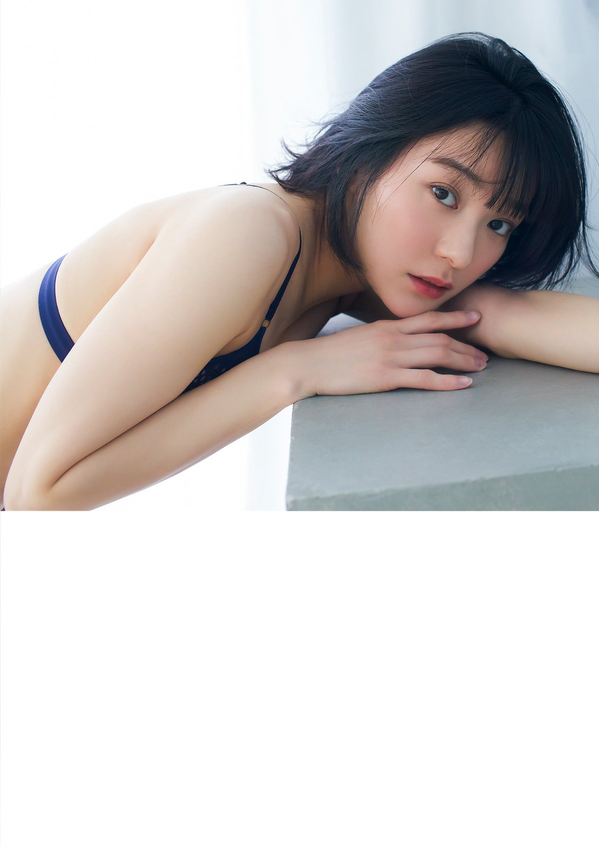 Digital limited YJ PHOTO BOOK 2023 02 22 Momoko Nitta 新田桃子 New Age 0047 6124597859.jpg
