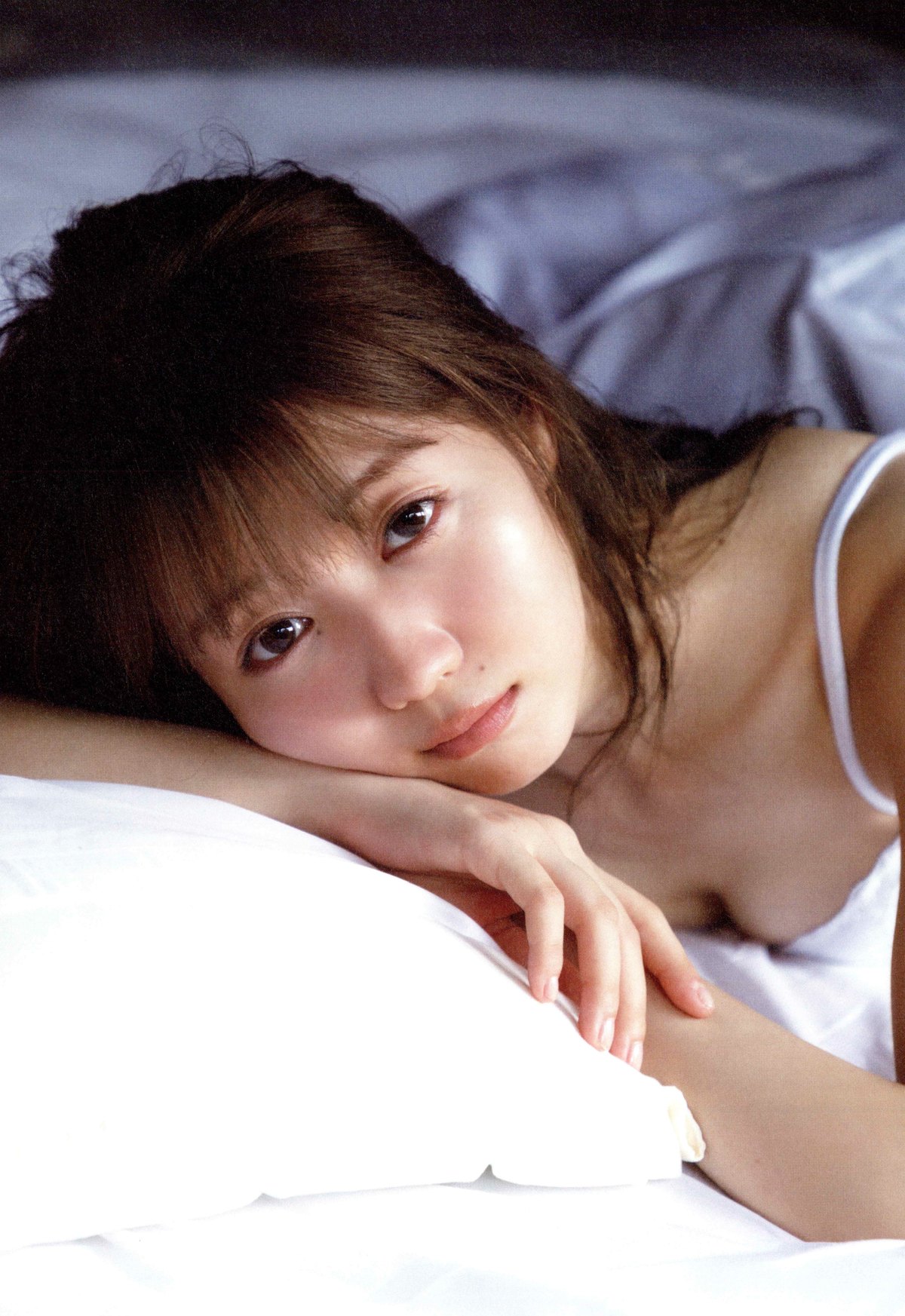 Photobook 2021 03 15 Emiri Otani 大谷映美里 1st Photobook The Person I Like A 0058 0581012282.jpg