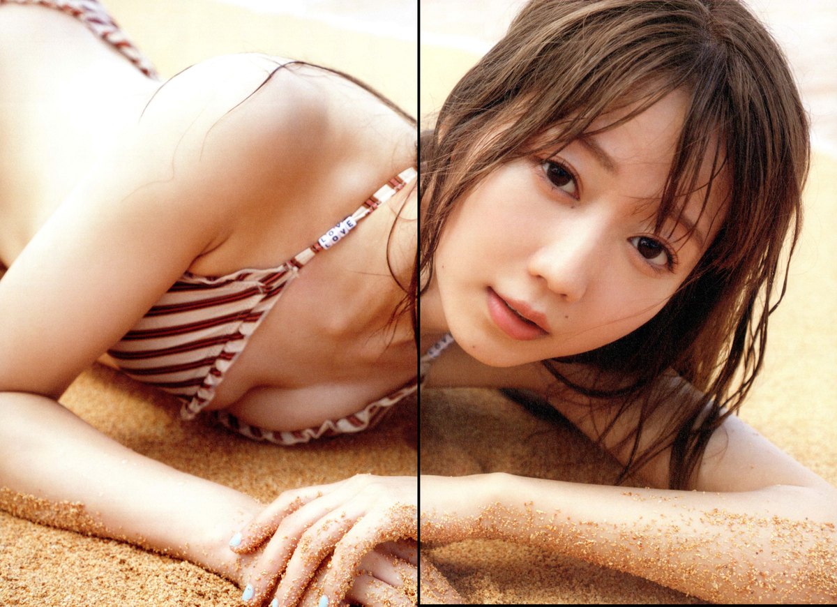 Photobook 2021 03 15 Emiri Otani 大谷映美里 1st Photobook The Person I Like B 0020 4982559385.jpg