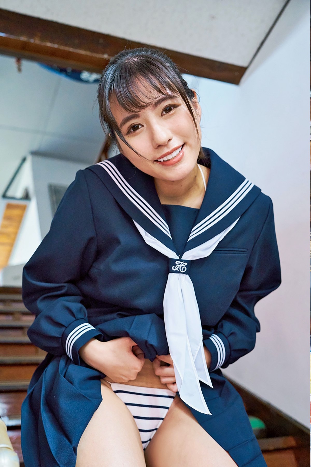 Photobook 2021 06 30 Vanessa Pan ヴァネッサパン False Honor Student Sister Sailor Special 0027 4607541387.jpg