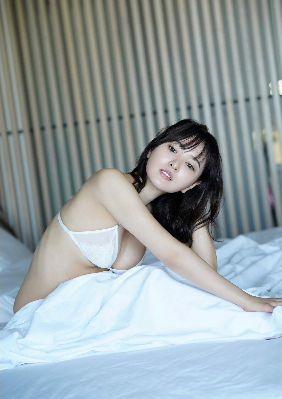 Photobook 2022 11 25 Haruka Kodama 兒玉遥 Stay 25 A 0072 2867711985.jpg