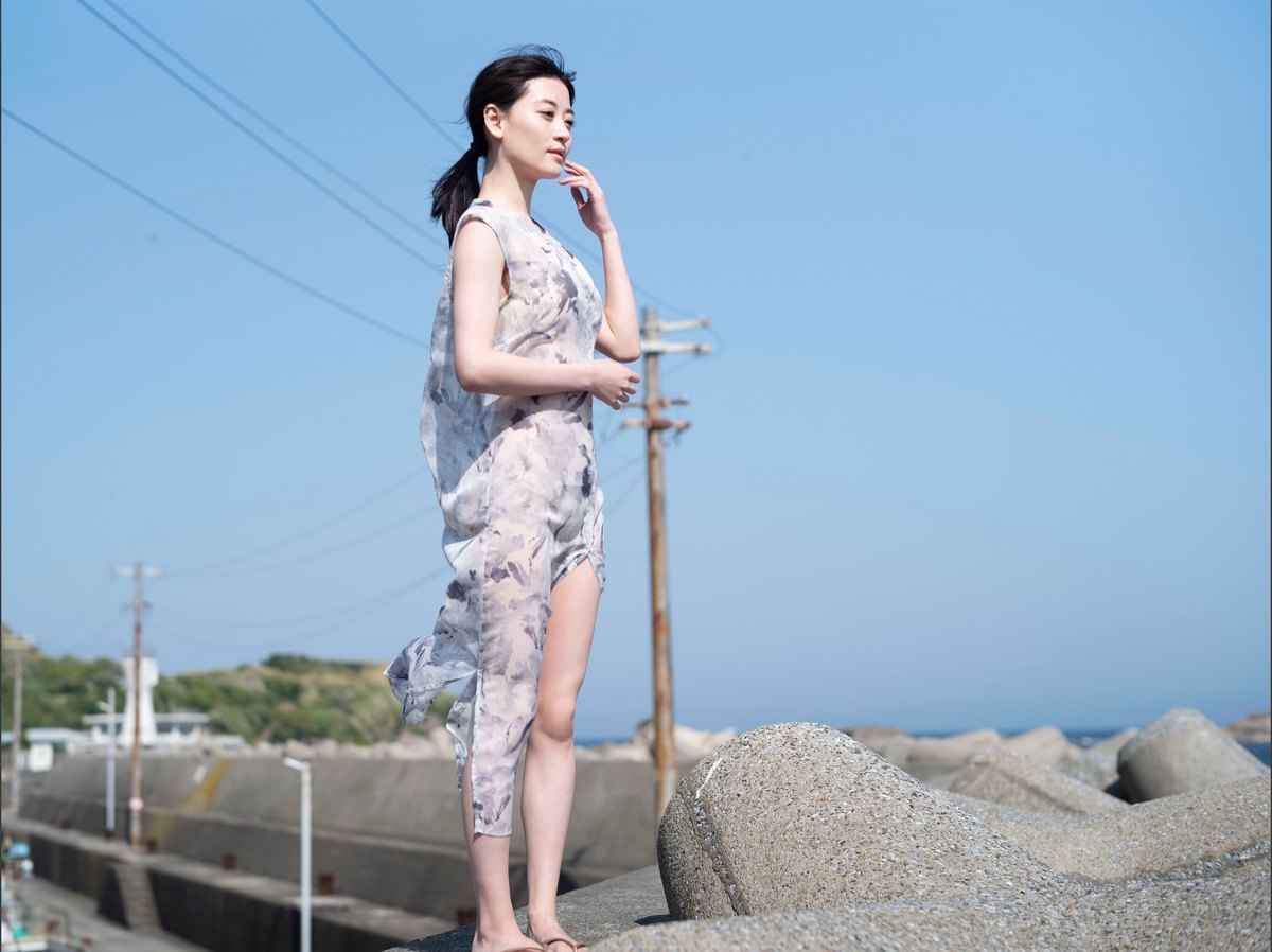 Weekly Gendai Photobook 2023 07 28 Kei Jonishi 上西恵 Mermaid On Land 0061 1374441770.jpg