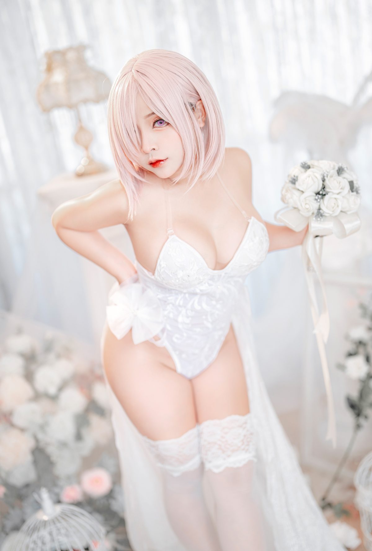 Coser@Sayo Momo Mashu White Lingerie Body Oil 0001 2029341601.jpg