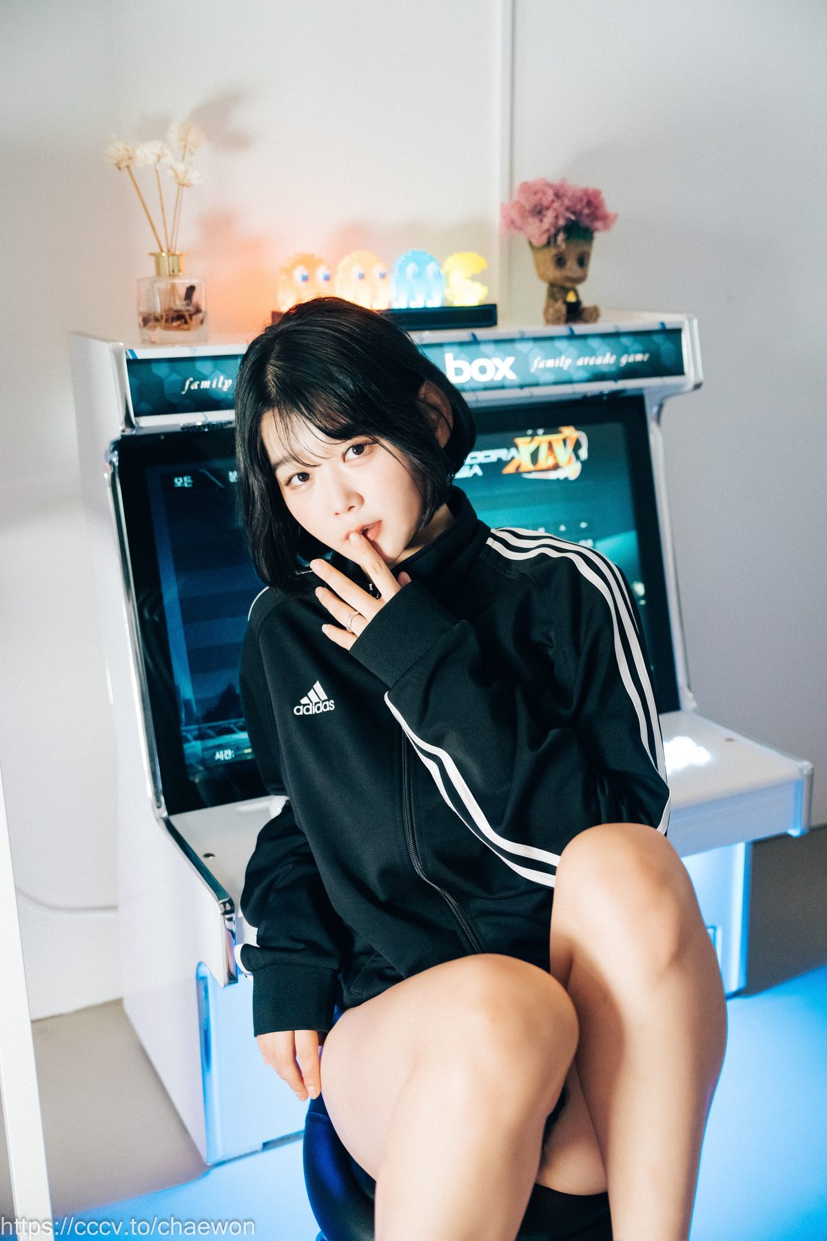 Loozy Zia 지아 PC Room With SP A 0073 1941505121.jpg