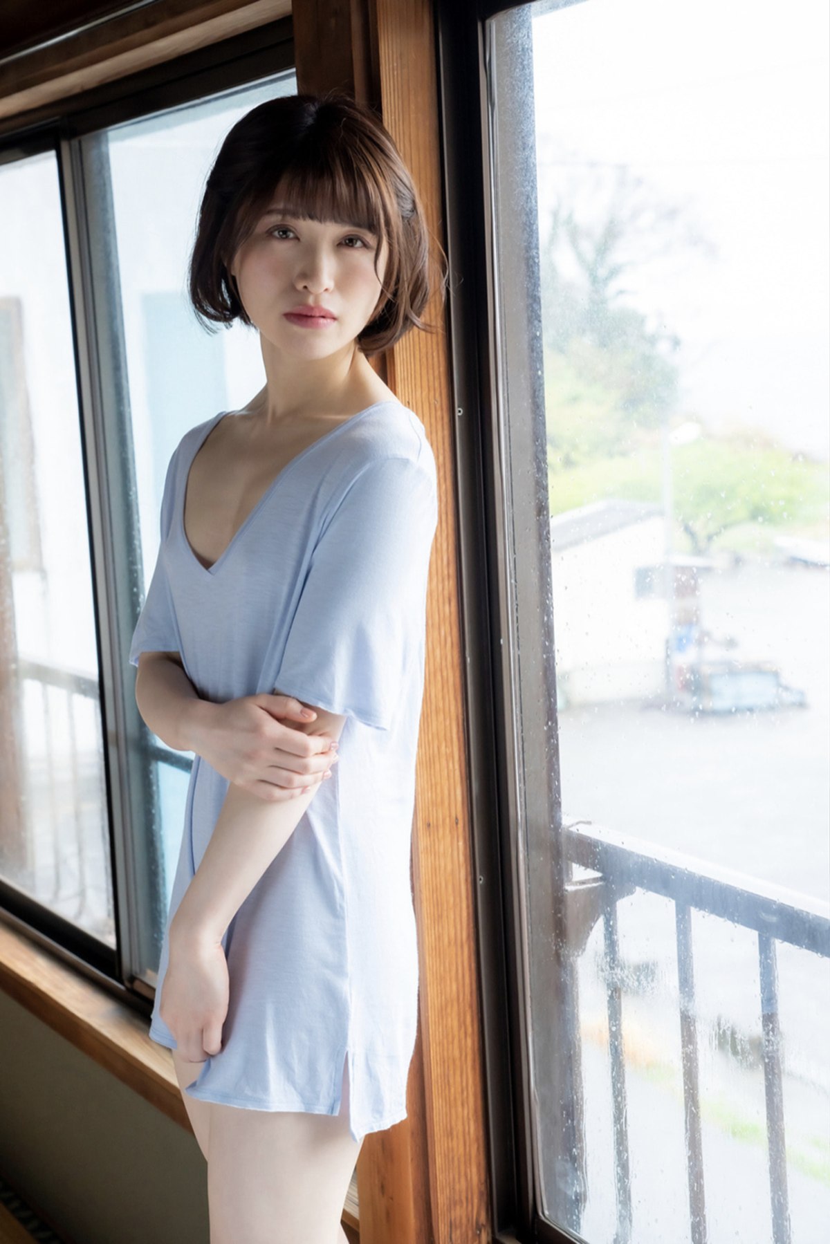 Photobook 2021 07 23 Shihori Kotoi 琴井しほり Gravure Photobook Shiosai 0029 5735144201.jpg