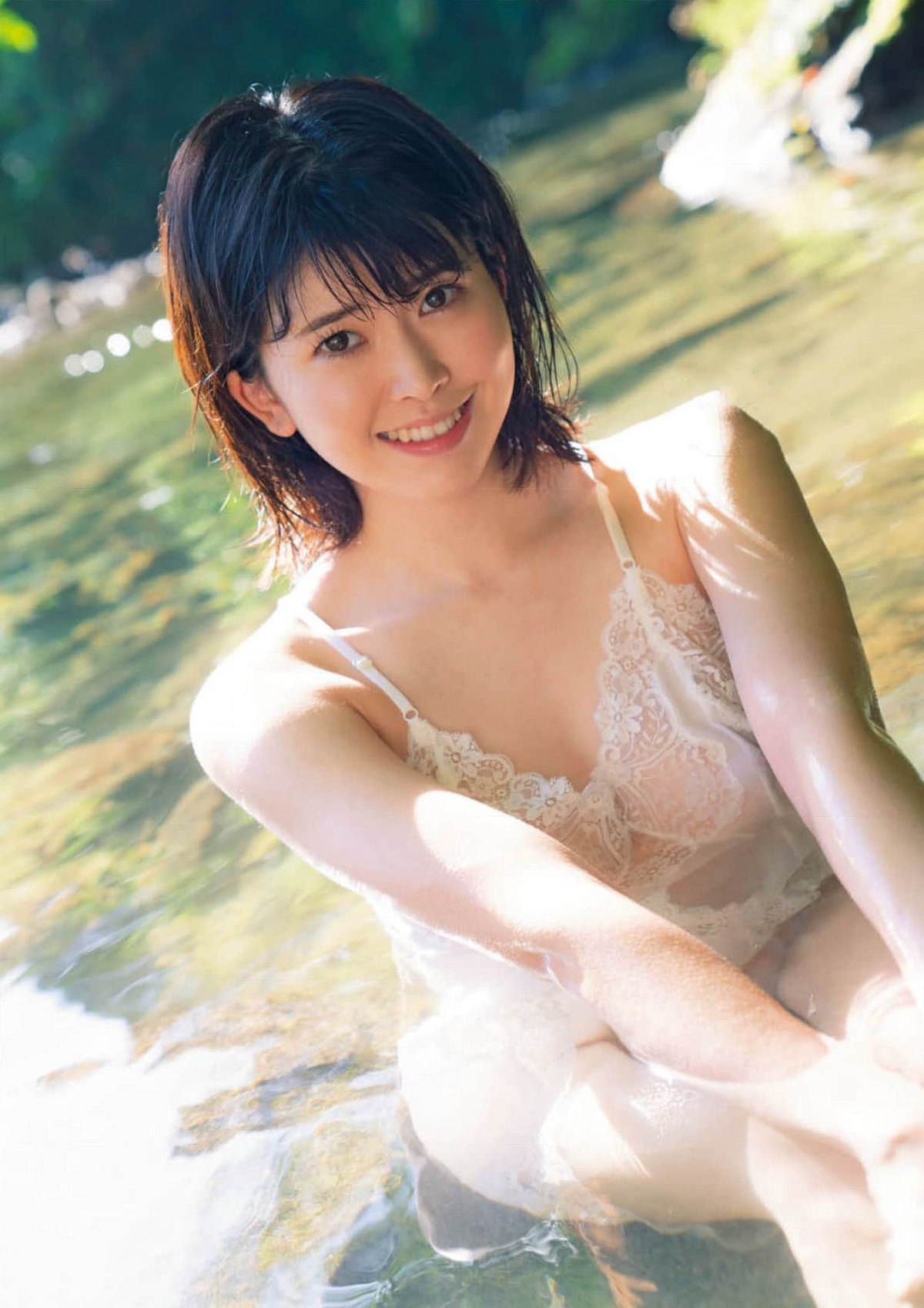 Photobook Mirai Asumi 明日見未来 1st Photobook Asumi Mirai 0069 8212958583.jpg