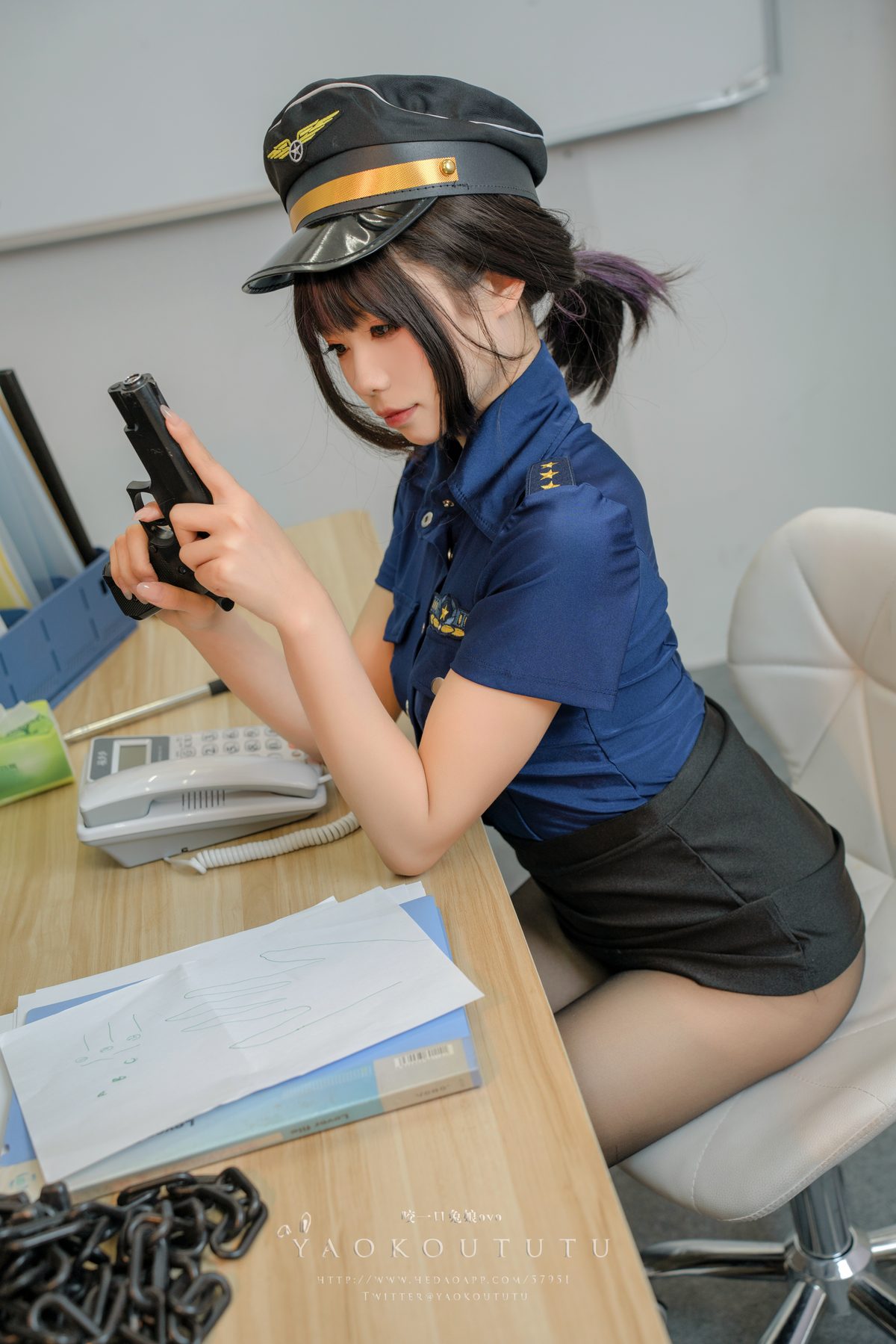 Coser@黏黏团子兔 乌龙女警 Good night Kiss 0004 3751652681.jpg