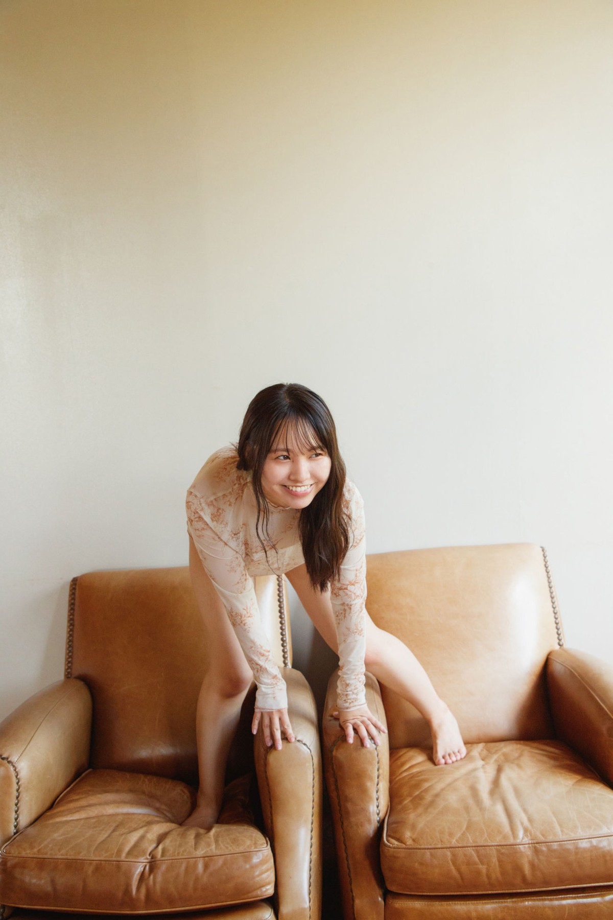 FRIDAY Digital Photobook Yuha Hongo 本郷柚巴 Happiness 0047 6068163756.jpg