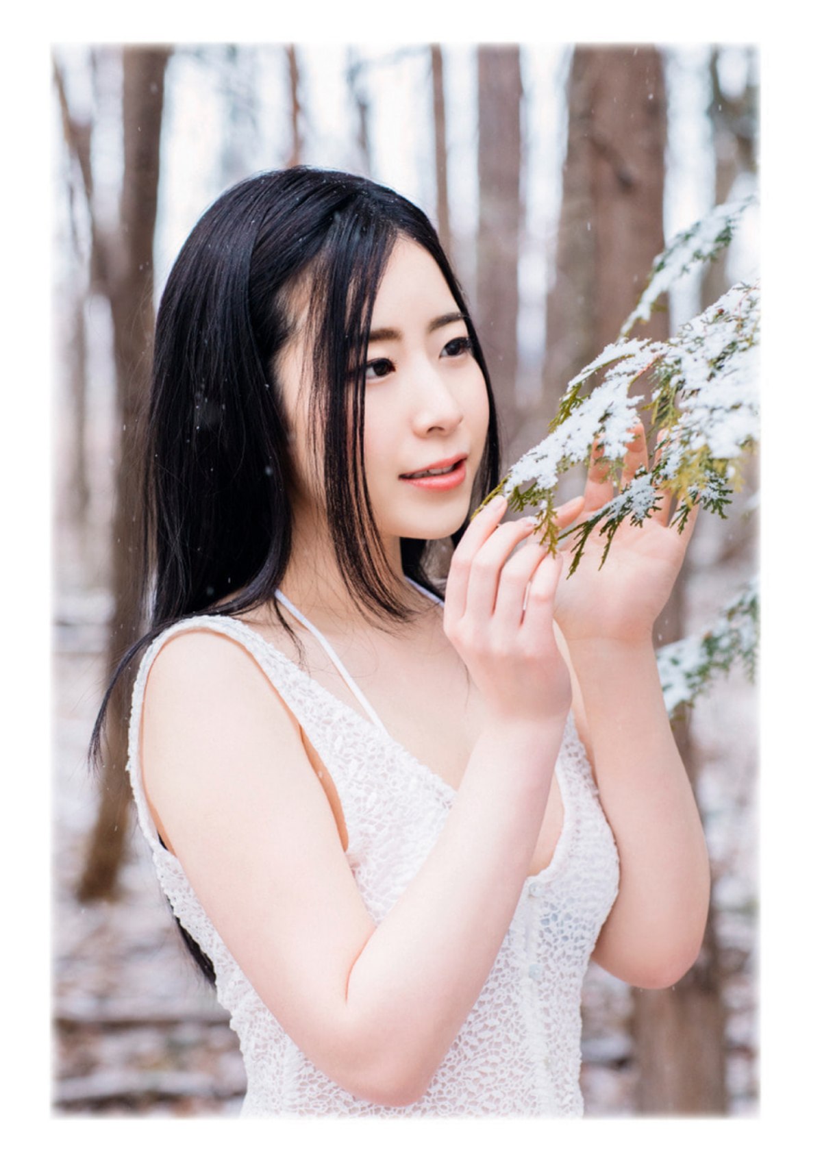 Photo Book Ena Satsuki 沙月恵那 ENANIST Alarm 0003 8695264971.jpg