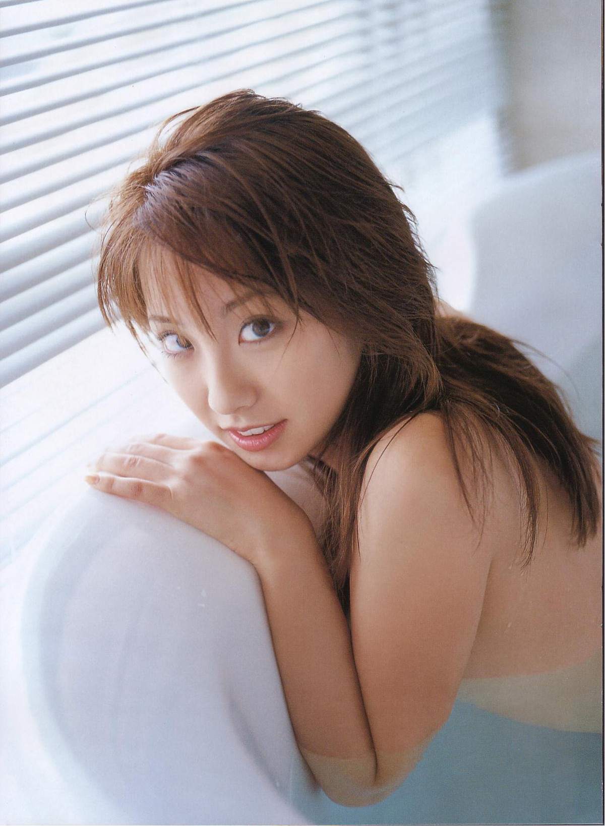 Photobook Yamamoto Azusa 山本梓 As A Girl 0026 2468541382.jpg