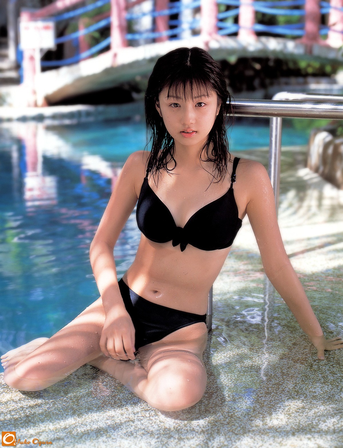 Photobook Yuko Ogura 小倉優子 Missing And Kind 0003 9730486442.jpg