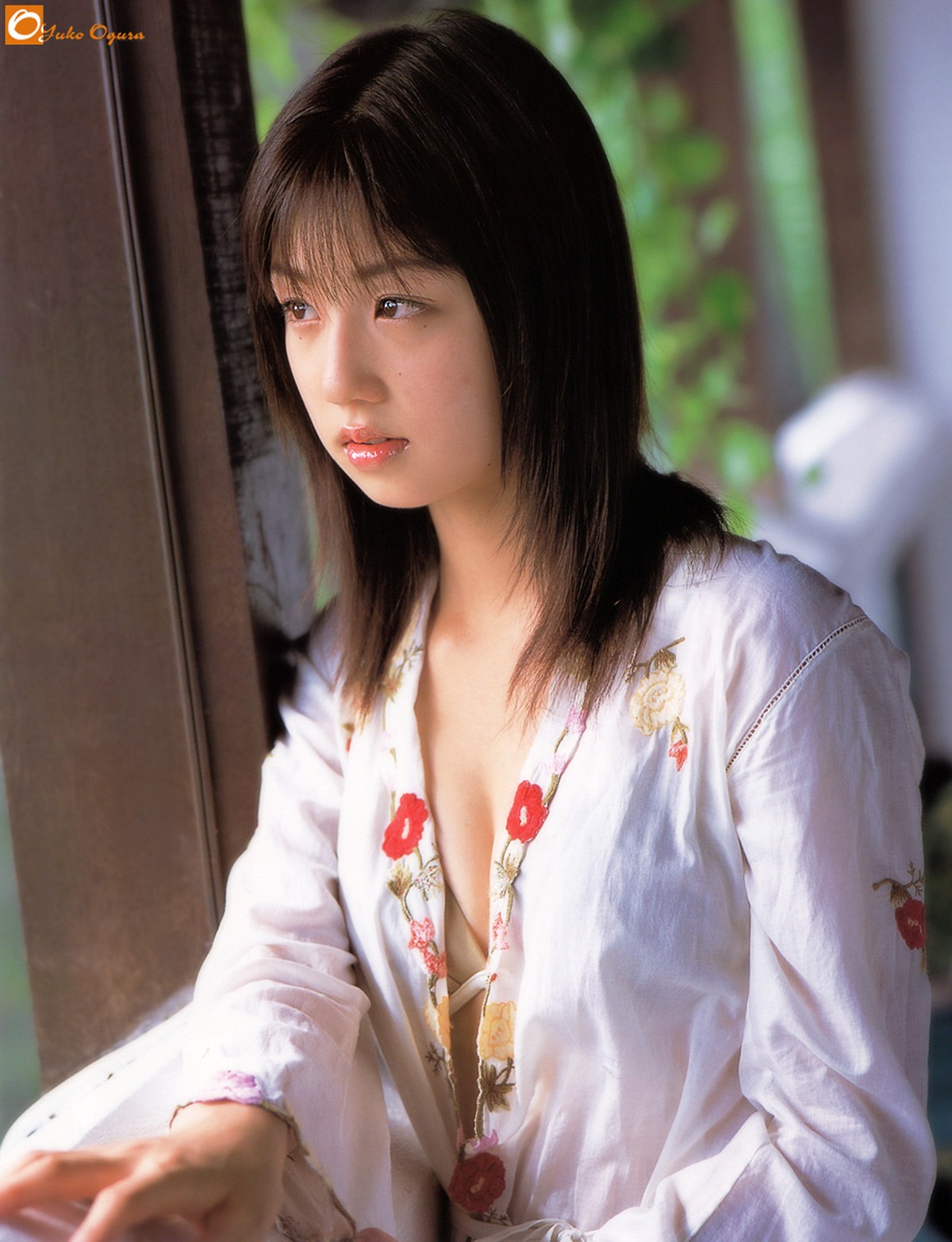 Photobook Yuko Ogura 小倉優子 Missing And Kind 0075 7335671028.jpg