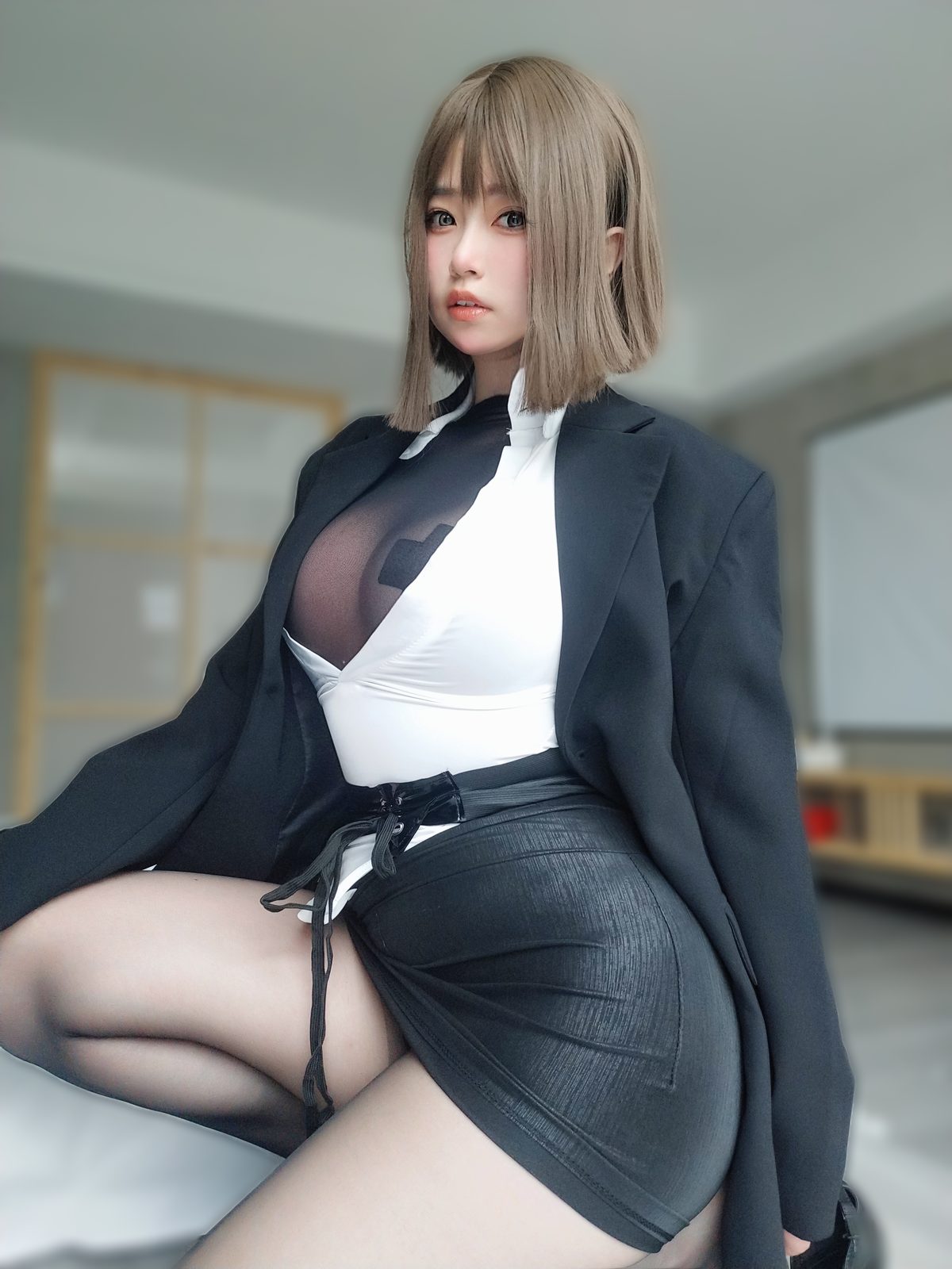 Coser@女主K 大胆的秘书 0057 5957605094.jpg