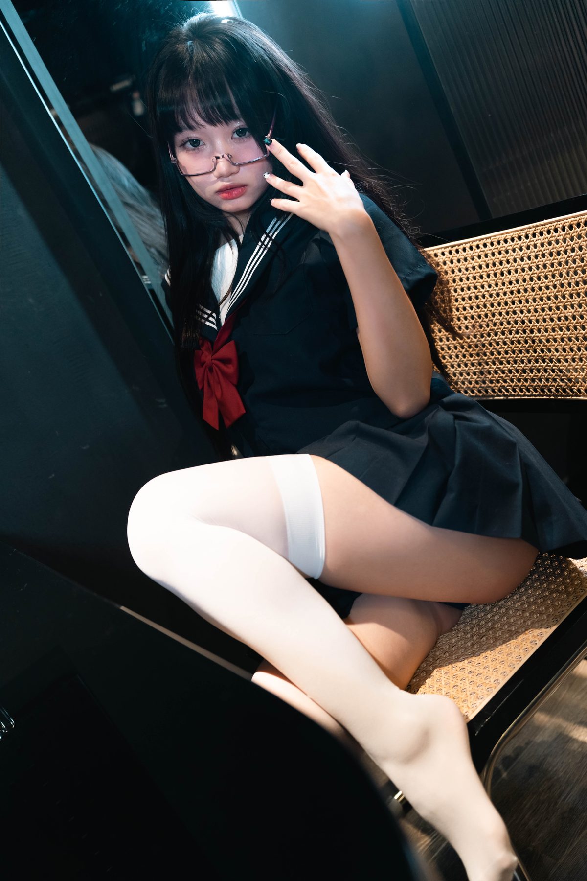 Coser@柒柒要乖哦 白丝死库水 A 0012 6413531371.jpg