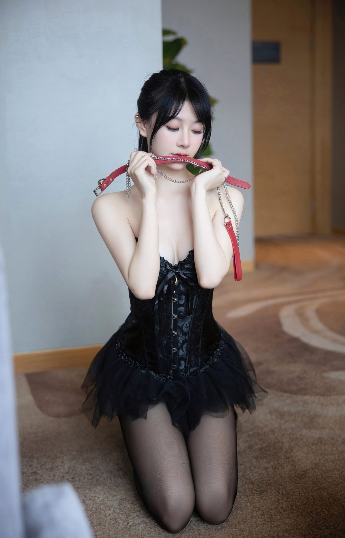 Xie Xiao En 谢小蒽 Vol 010 内购无水印 露肩礼裙 0010 4155006032.jpg