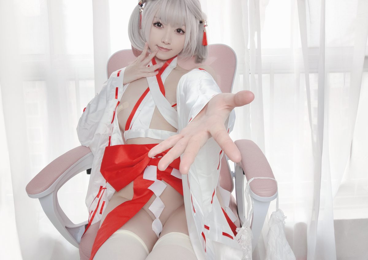 Coser@Asagiriai 愛ちゃん 巫女服自拍 0017 3970767539.jpg