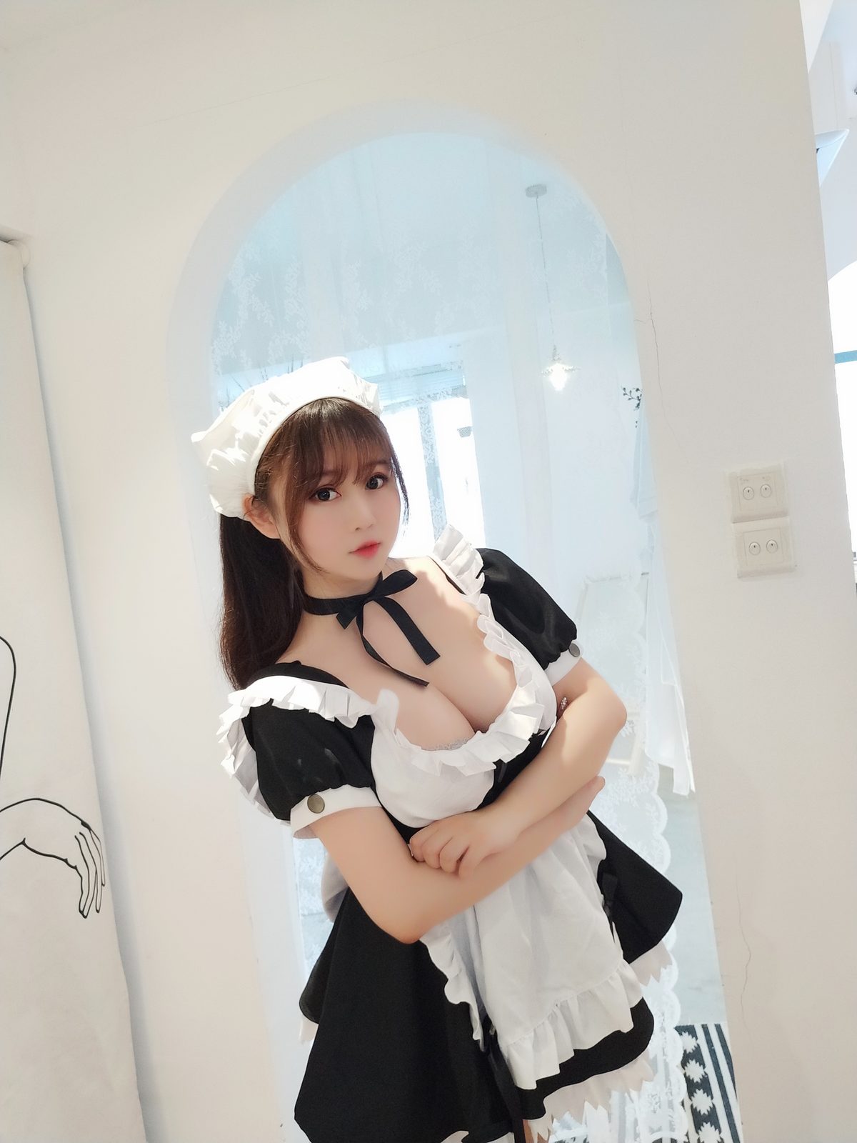 Coser@蜜桃少女是依酱呀 女仆2 0 0007 2212434386.jpg