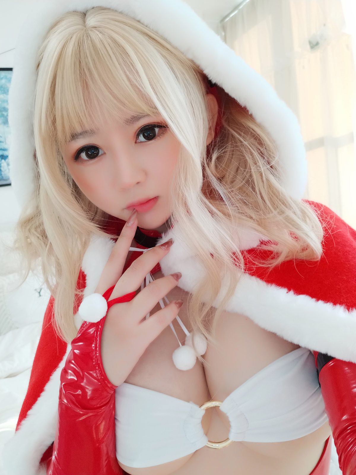 Coser@蜜桃少女是依酱呀 雪夜锦礼 0010 2146369275.jpg