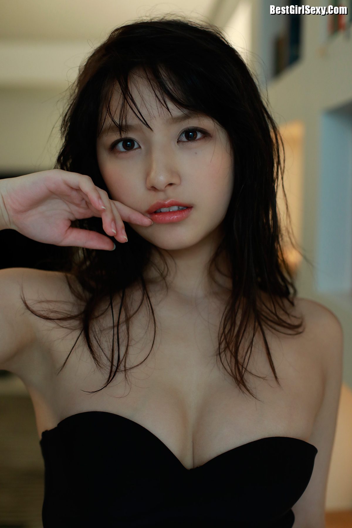 FLASH Owada Nana 大和田南那 When I Want To Stretch 0062 8349591451.jpg