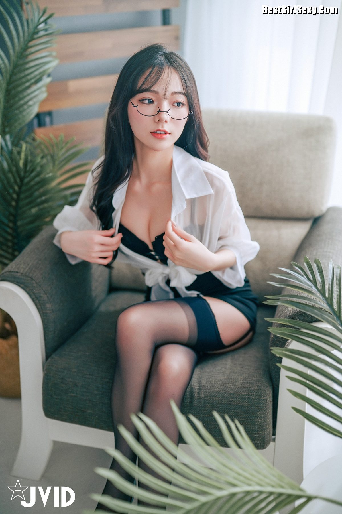 JVID Jiu Jiu 啾啾 Lustful Little Secretary A 0010 2597579628.jpg