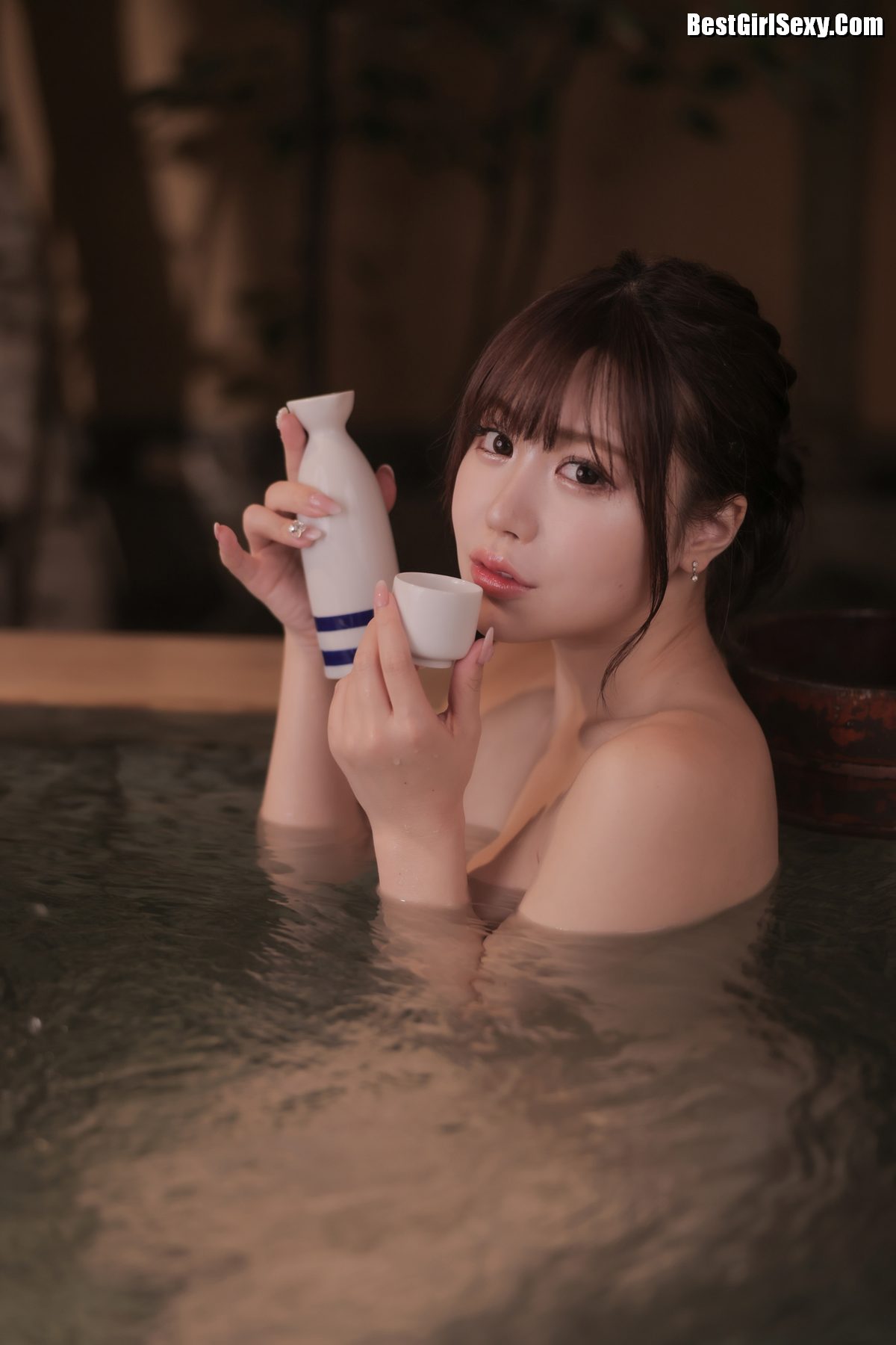 Mai Shirota Mai Shirota 白田まい Private Hot Spring And Close Contact A 0049 9064355551.jpg