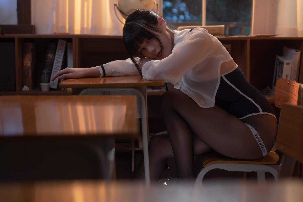 Coser@九言 竞泳 0002 2441581130.jpg