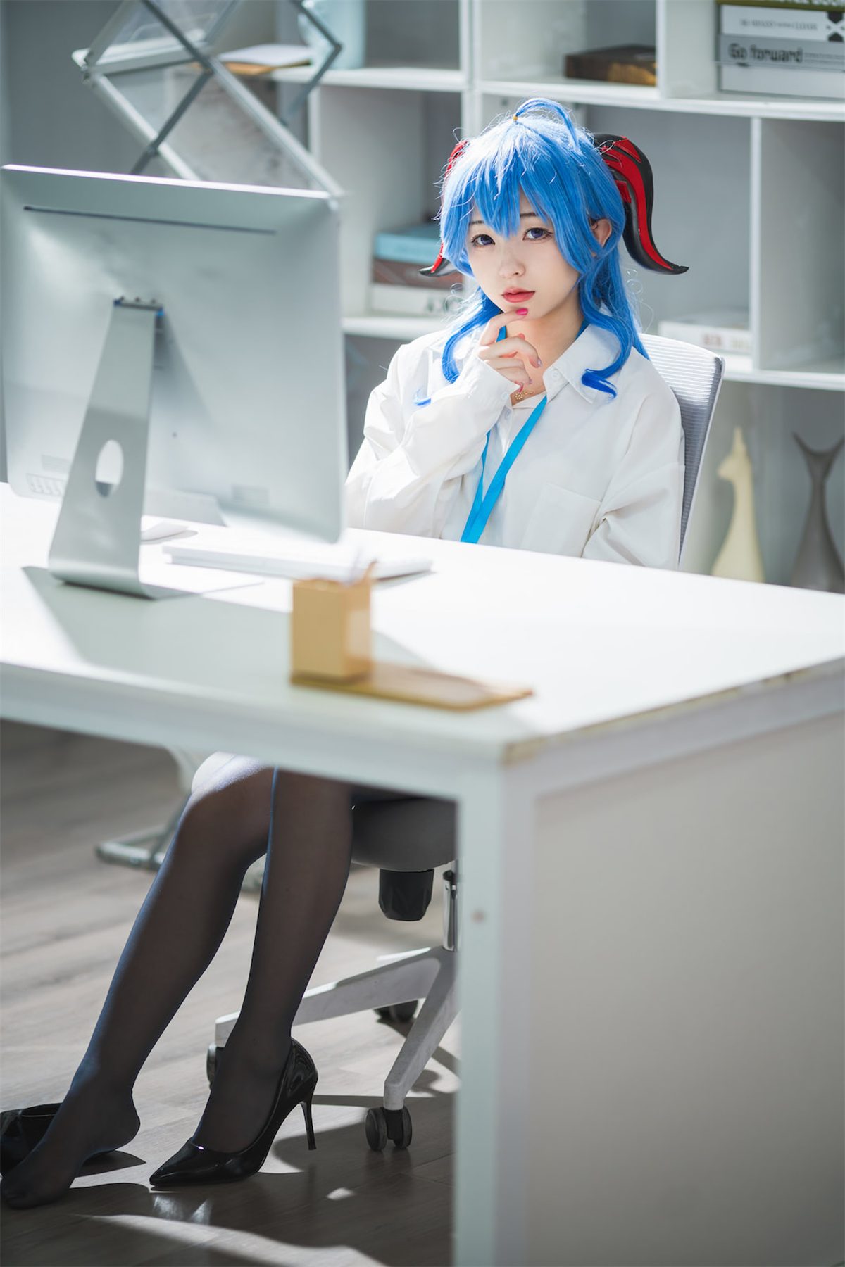 Coser@花铃 甘雨秘书OL 0012 8609692858.jpg