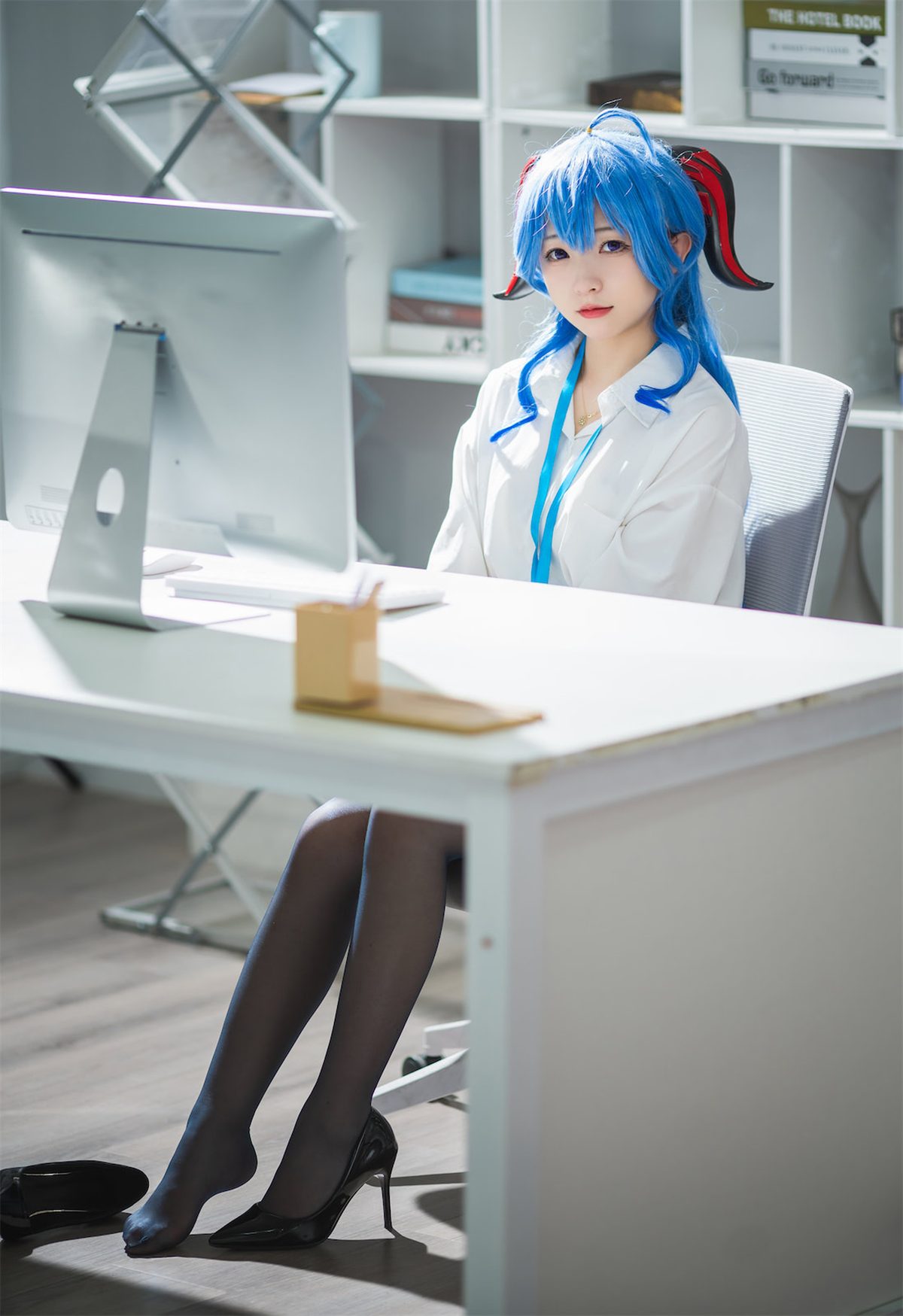 Coser@花铃 甘雨秘书OL 0088 8039214070.jpg