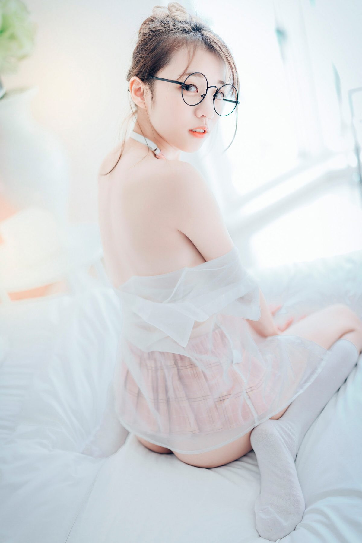 JVID 妍妍 Angel 女孩在trasmart制服與眼鏡 Part1 0038 8675217163.jpg