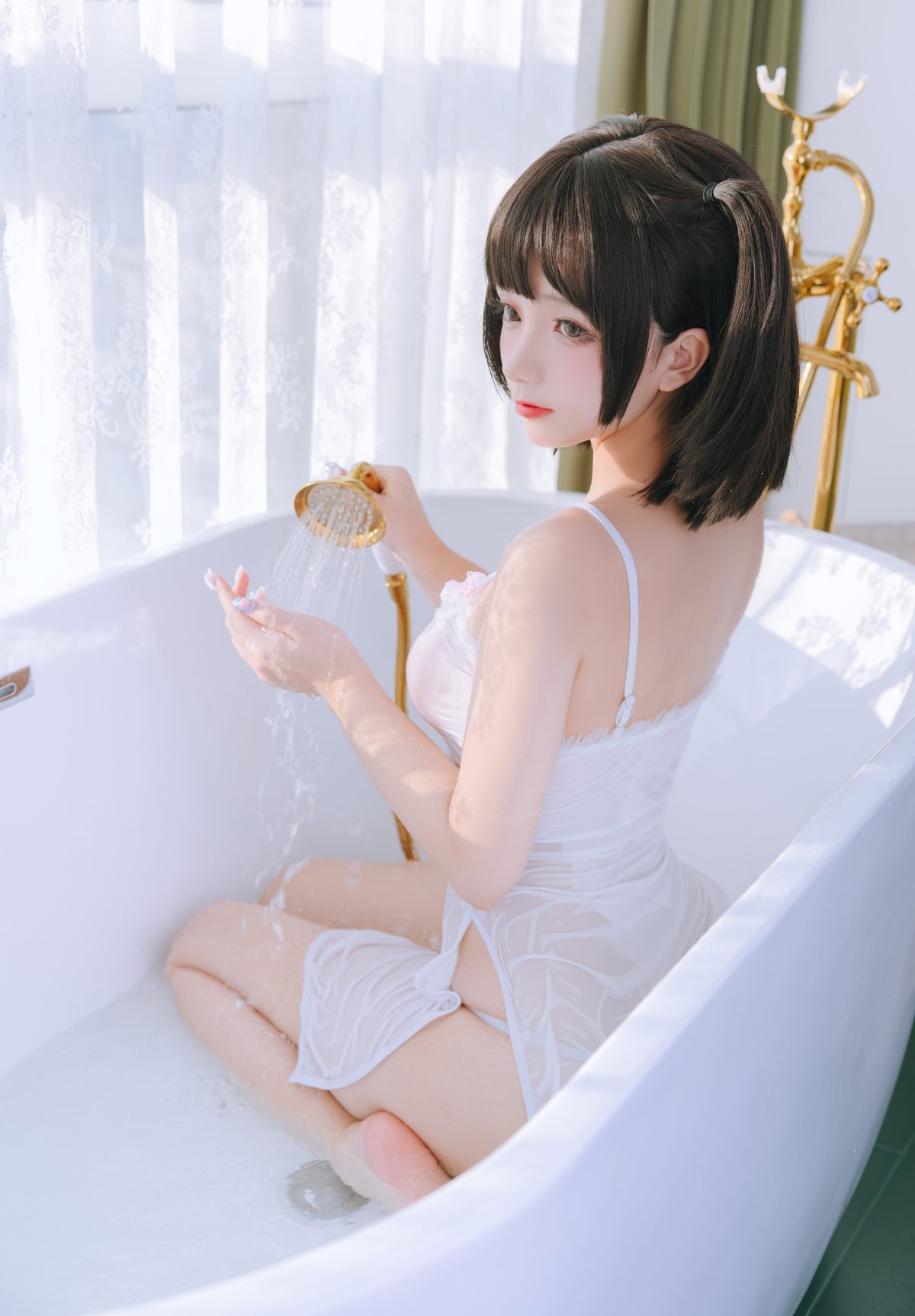 Coser@日奈娇 湿身小白裙 0049 2246464889.jpg