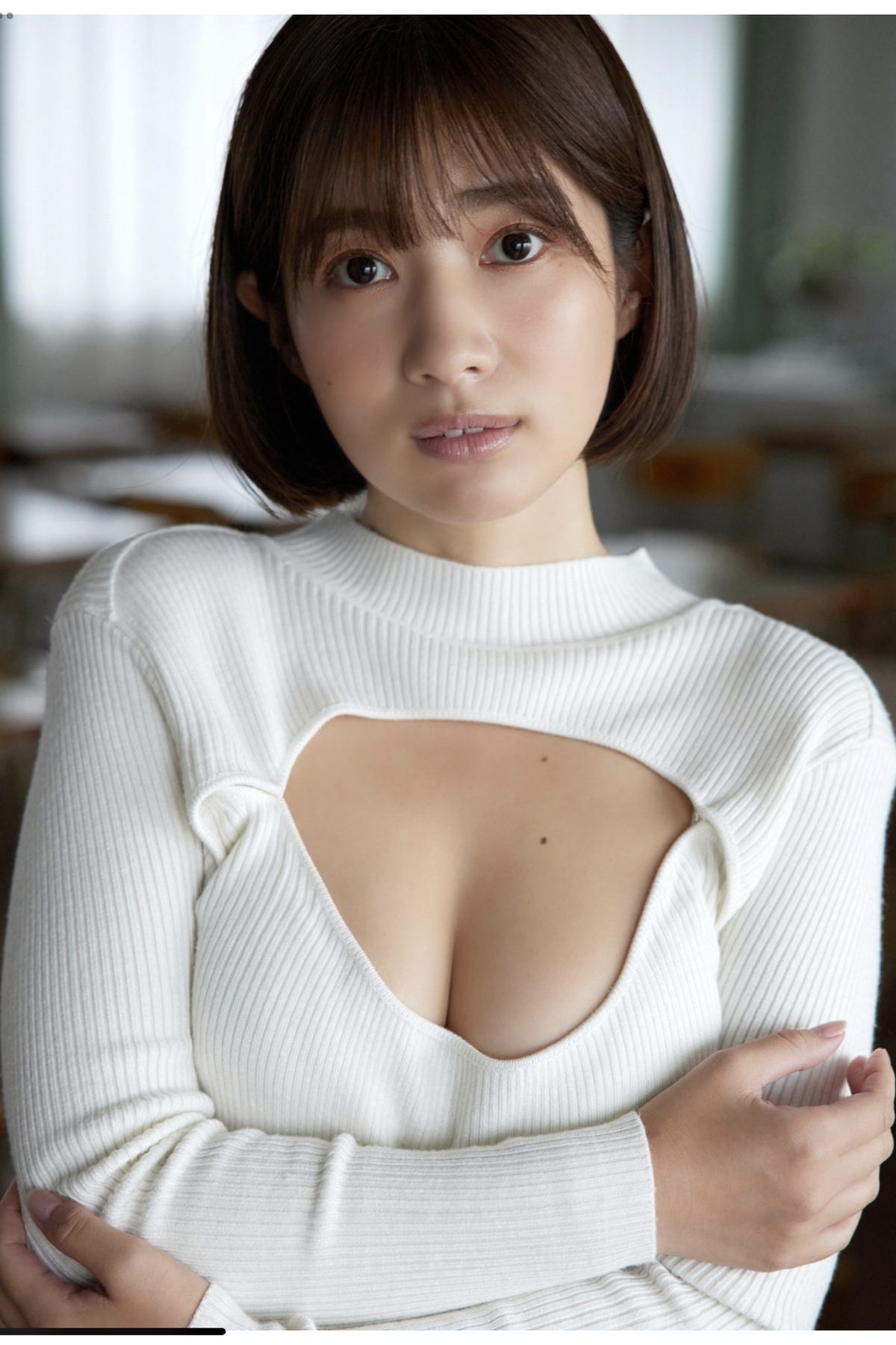 Mai Ishioka 石岡真衣 先生のこと好きになってくれた 0022 6642400974.jpg