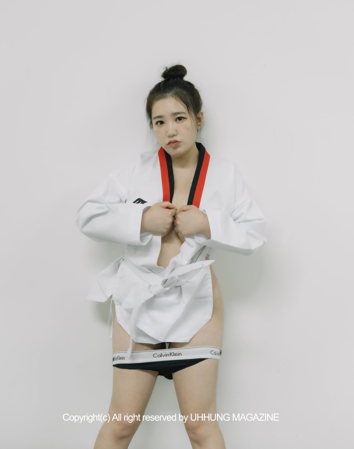 UHHUNG MAGAZINE Jenn Vol 1 Taekwondo Part2 0011 7453991511.jpg