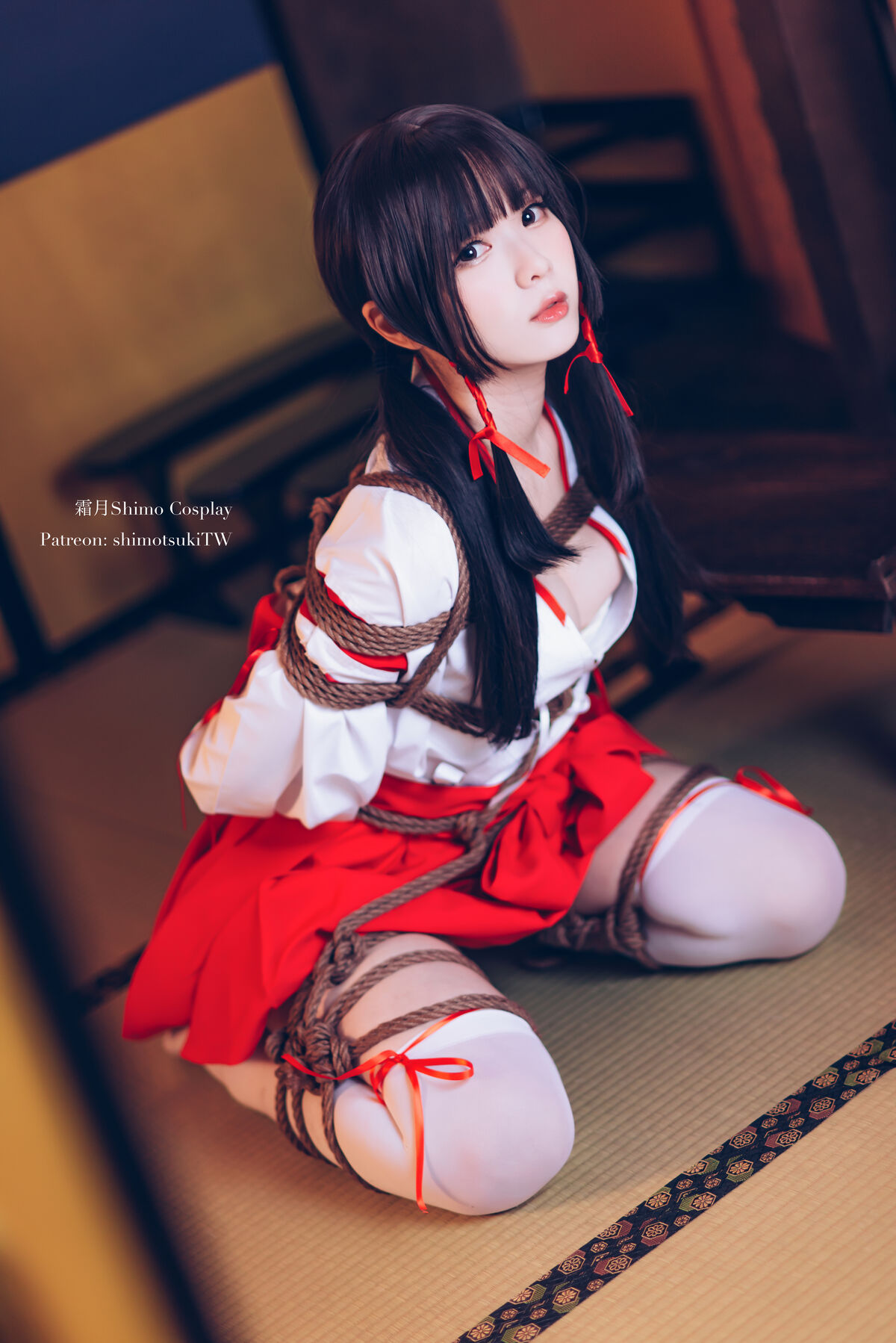 Coser@霜月shimo 巫女捆绑 0012 1657411561.jpg