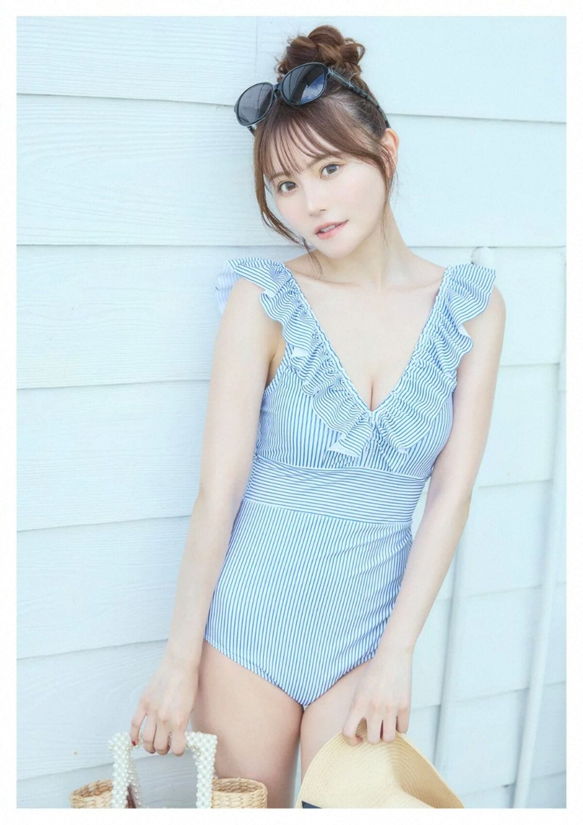 Digital Photobook Komiyama Haruka 込山榛香 Turquoise Blue Temptation 0058 9302741133.jpg